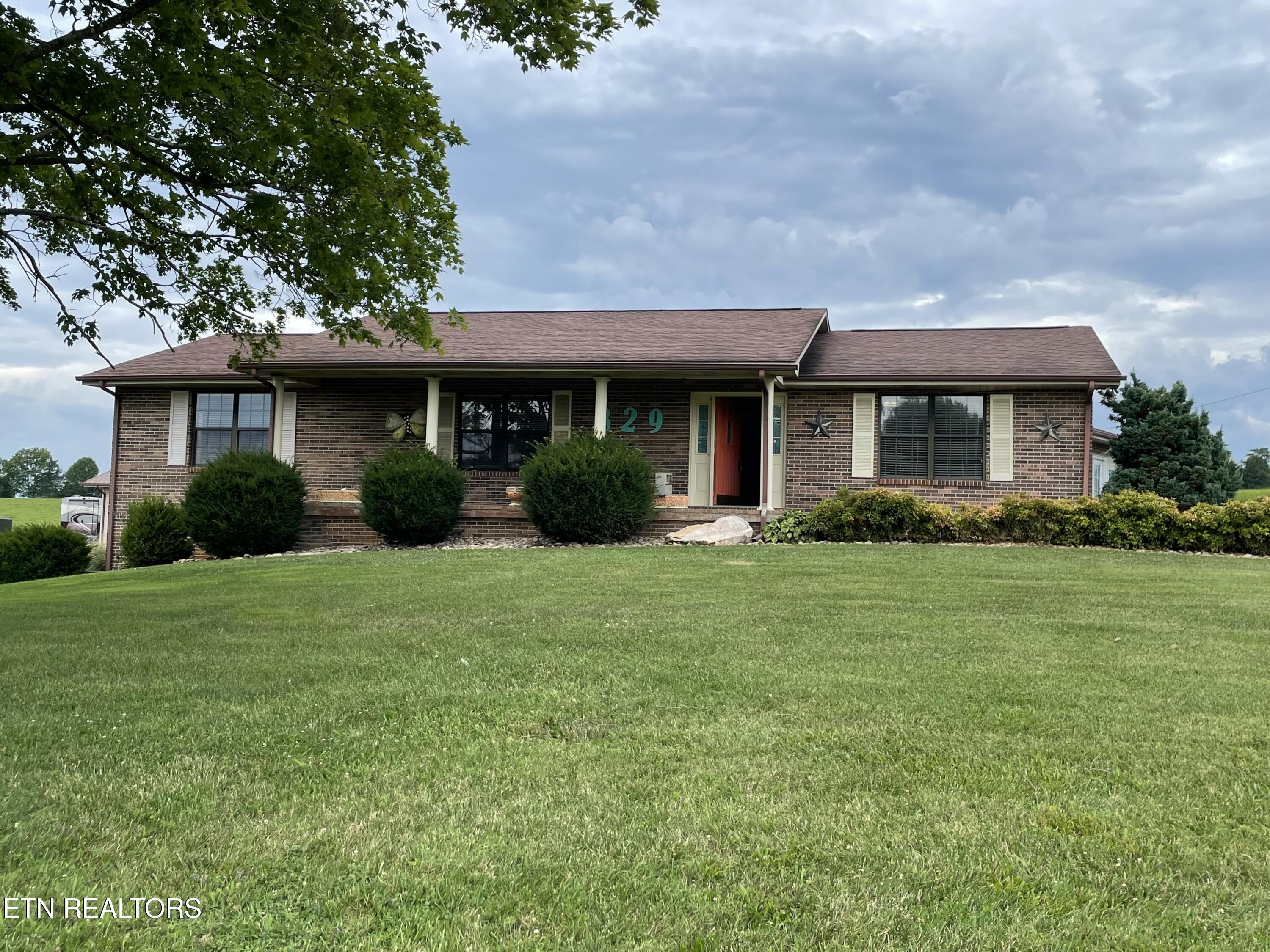 829 Oak Grove Road Madisonville TN 37354