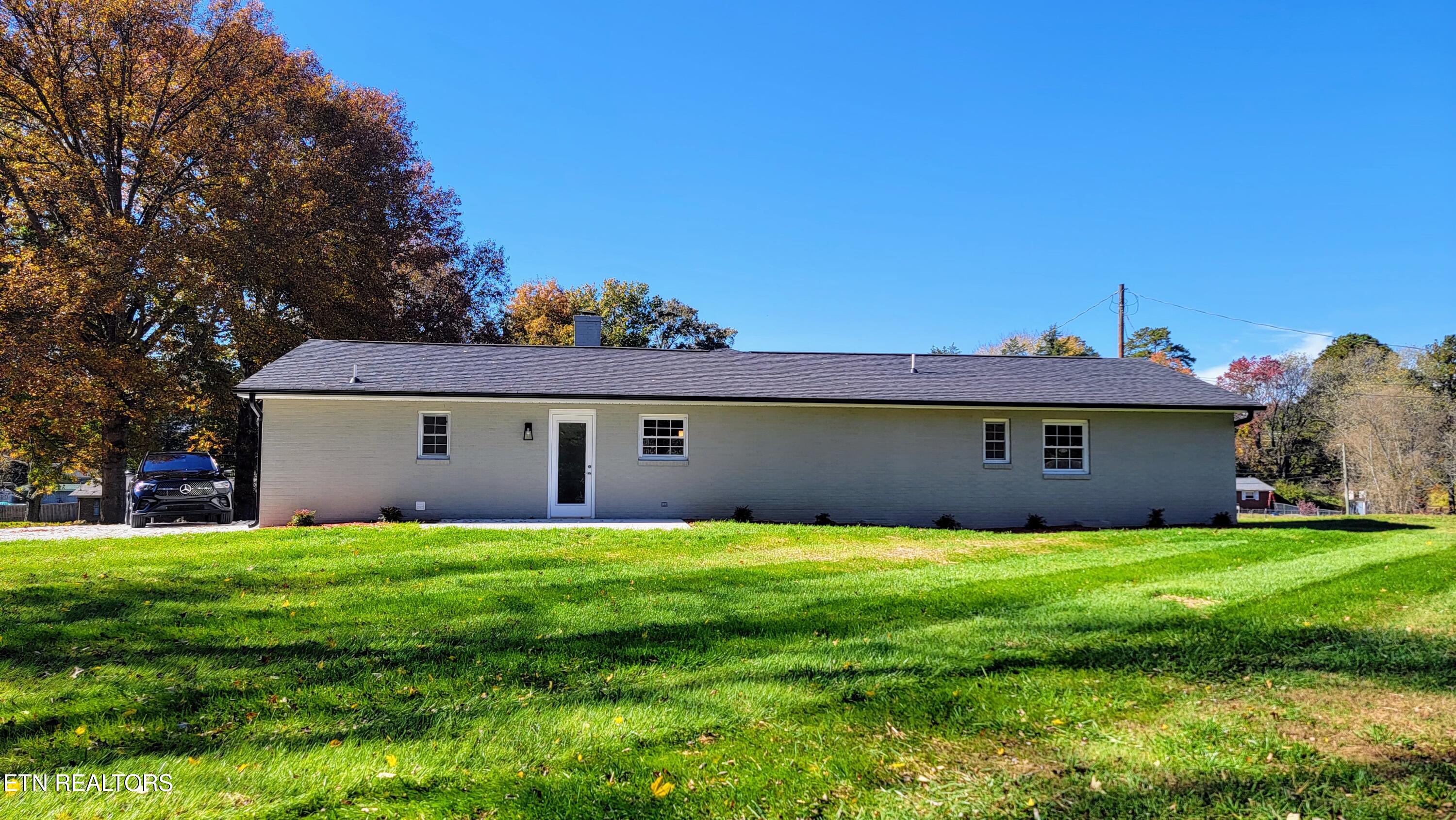 7112 Rollins Road Knoxville TN 37918