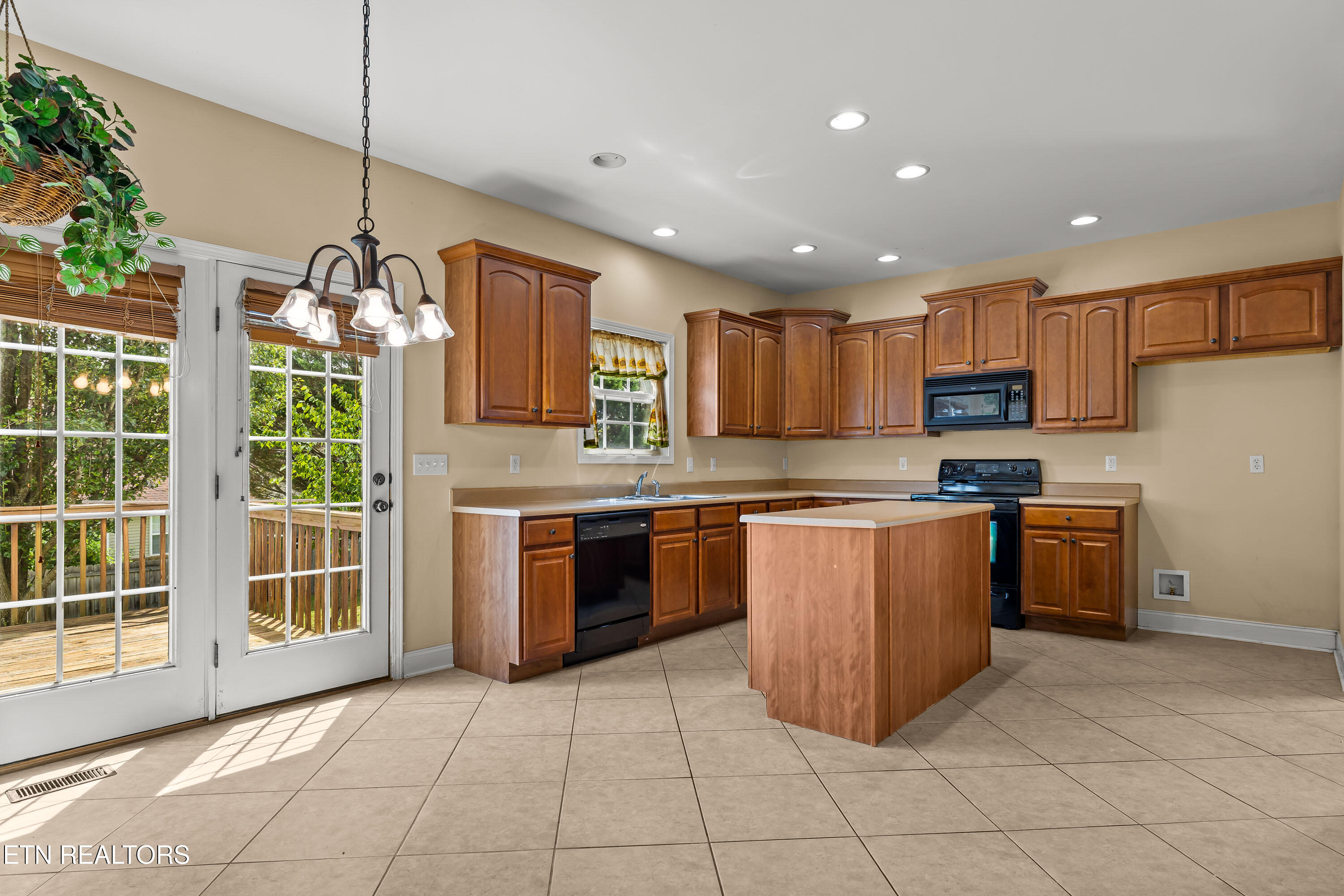 824 Mackenzie Drive Maryville TN 37804