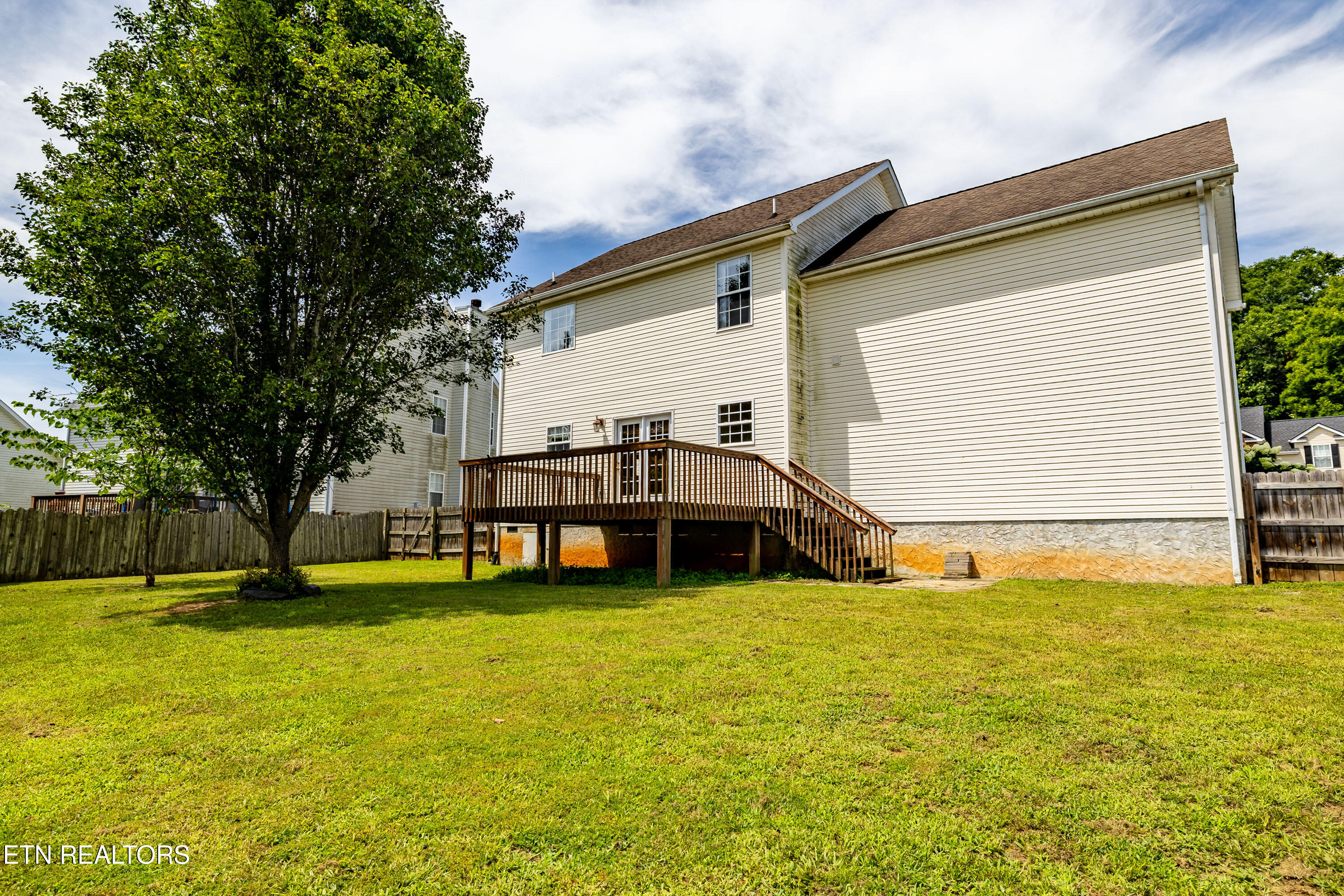 824 Mackenzie Drive Maryville TN 37804