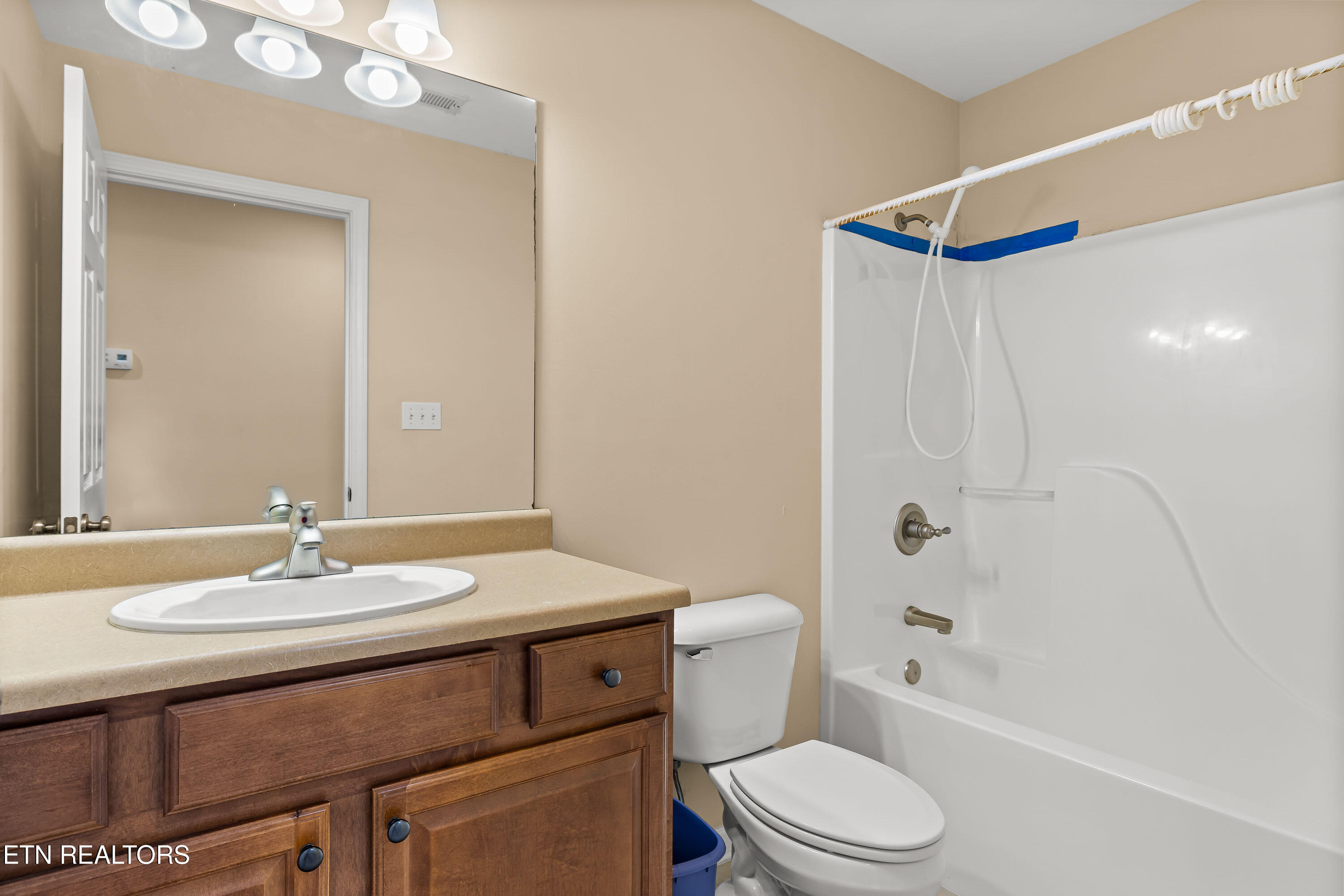 824 Mackenzie Drive Maryville TN 37804