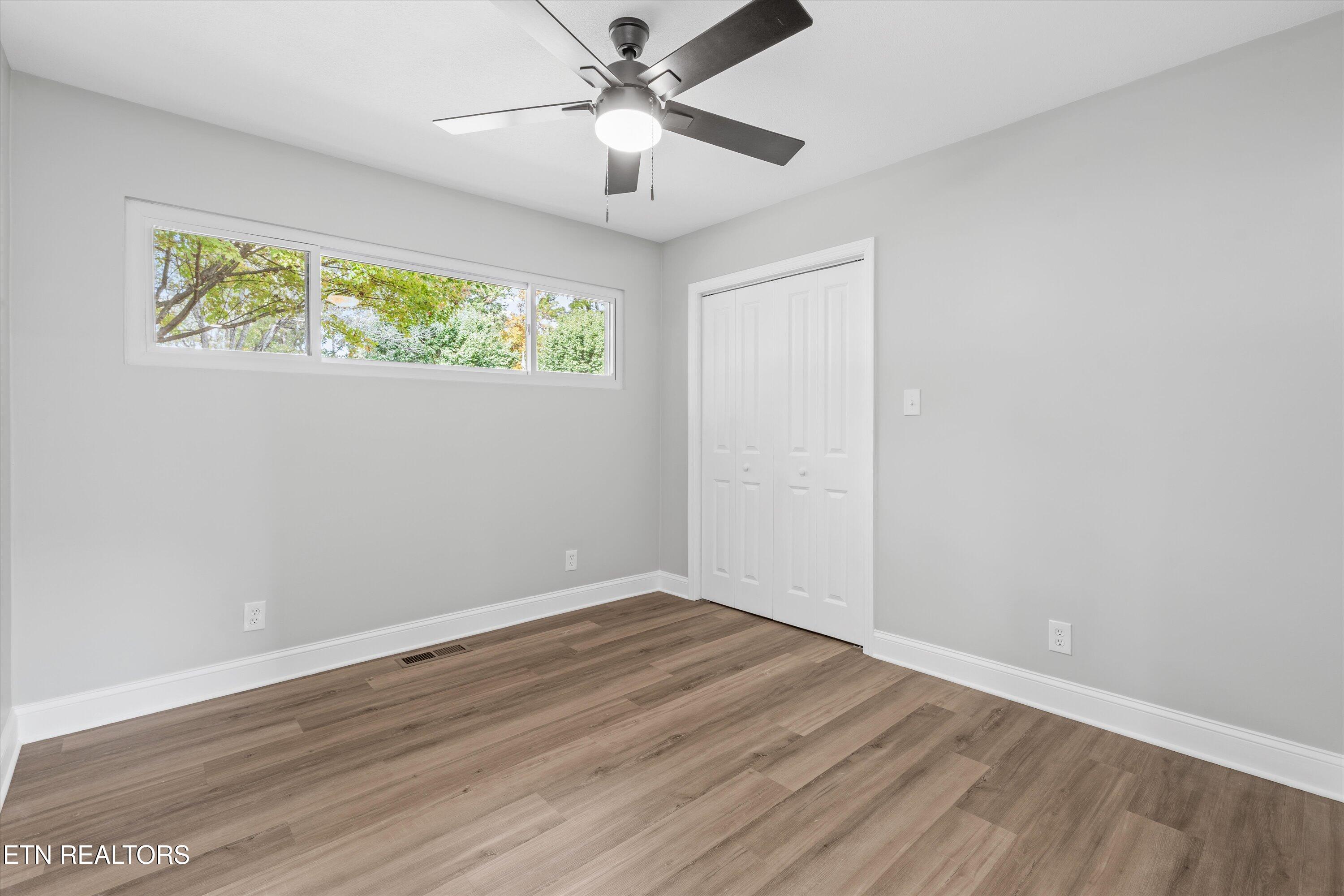 2212 Ridgecrest Drive Maryville TN 37803