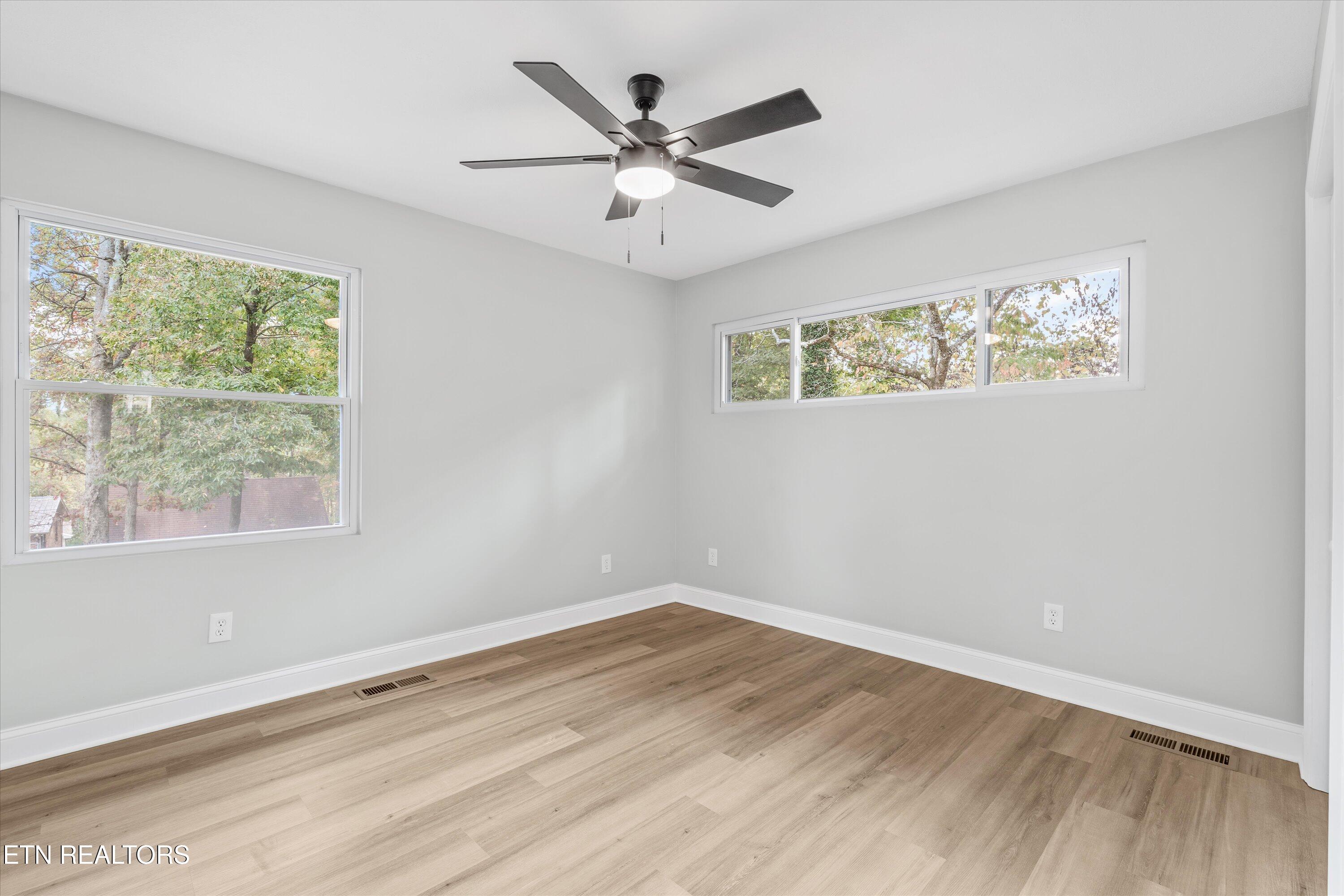 2212 Ridgecrest Drive Maryville TN 37803
