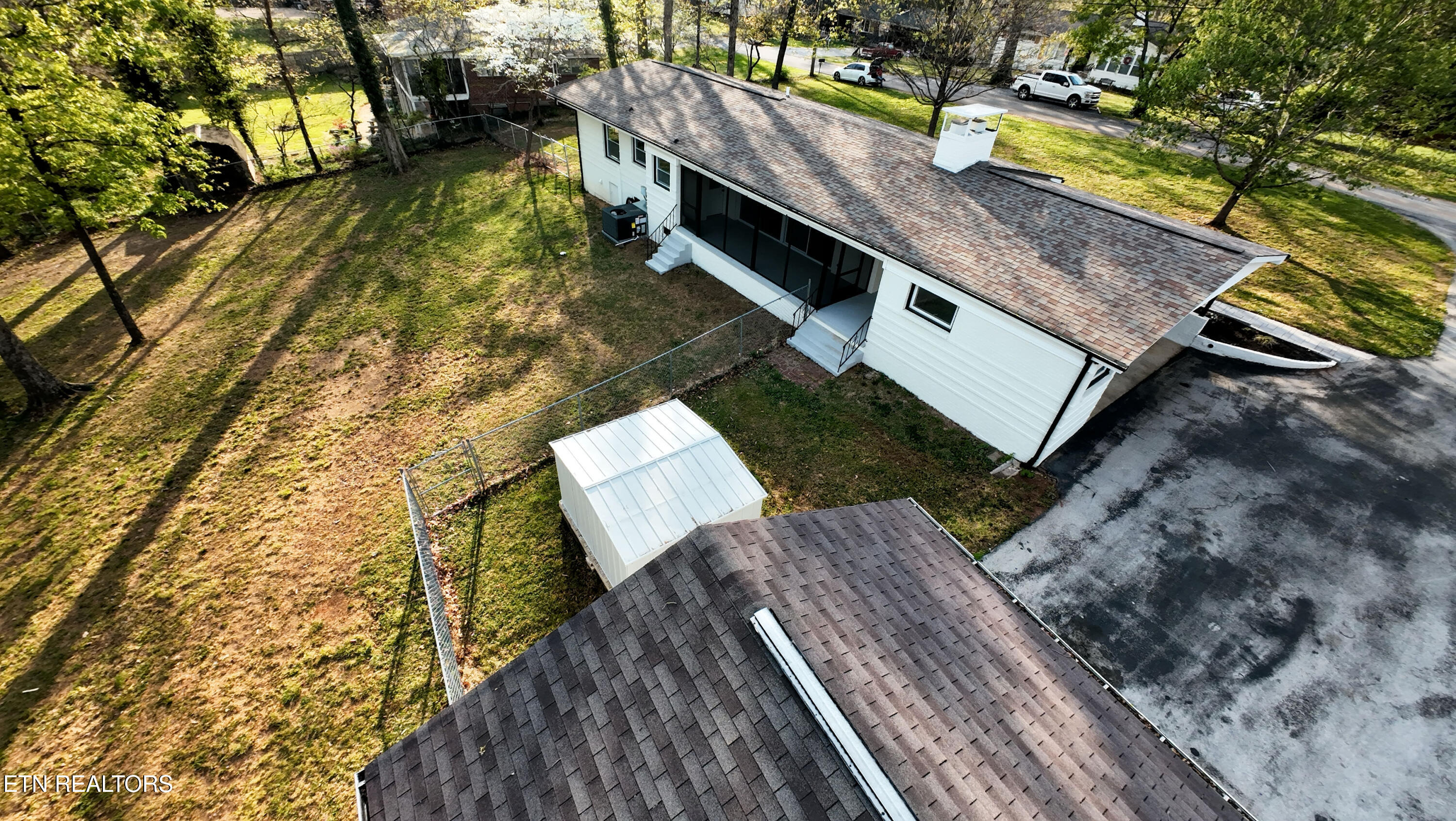 2212 Ridgecrest Drive Maryville TN 37803