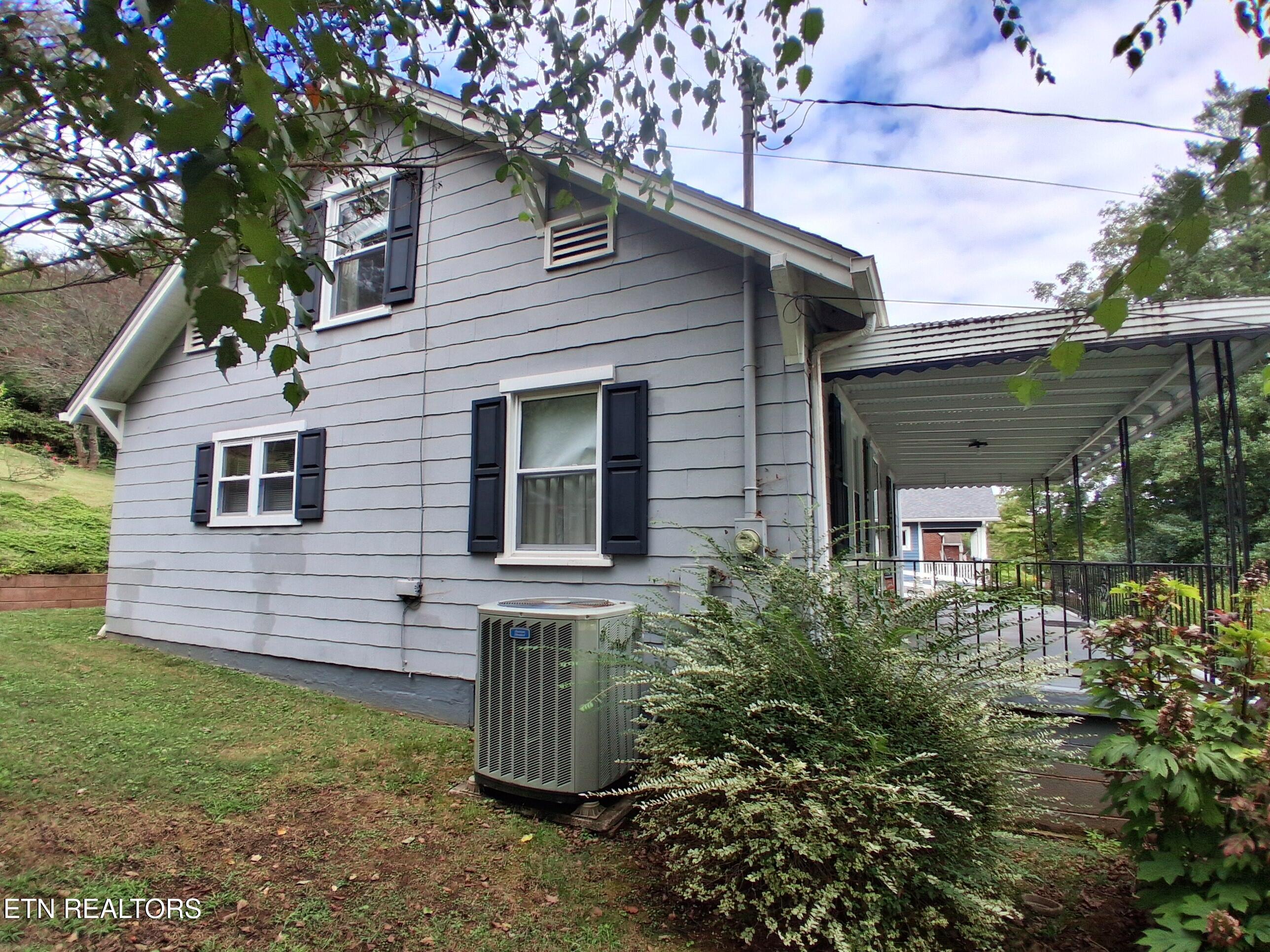 1707 Lenland Avenue Knoxville TN 37920