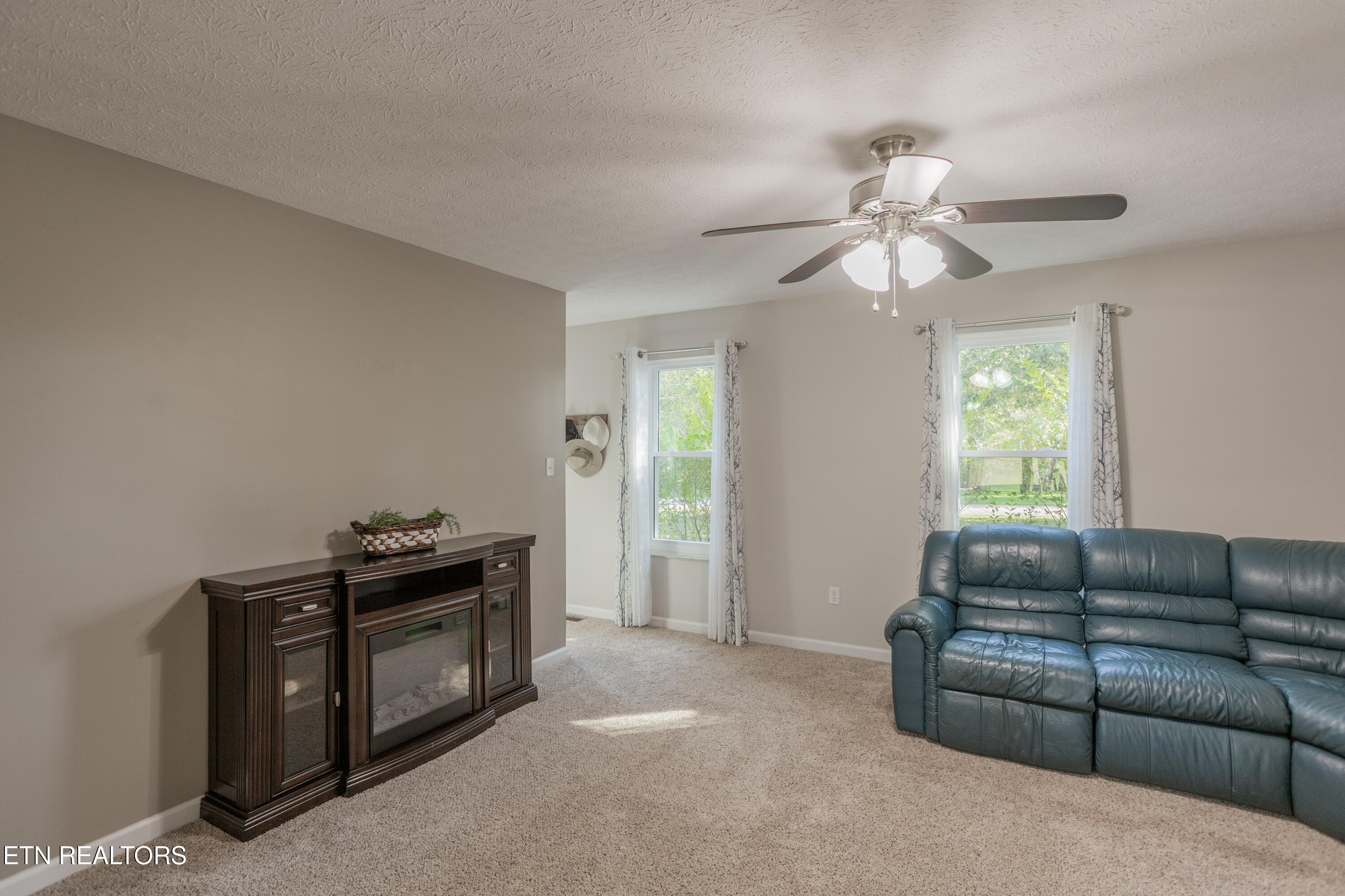 734 Bowman Bend Road Harriman TN 37748
