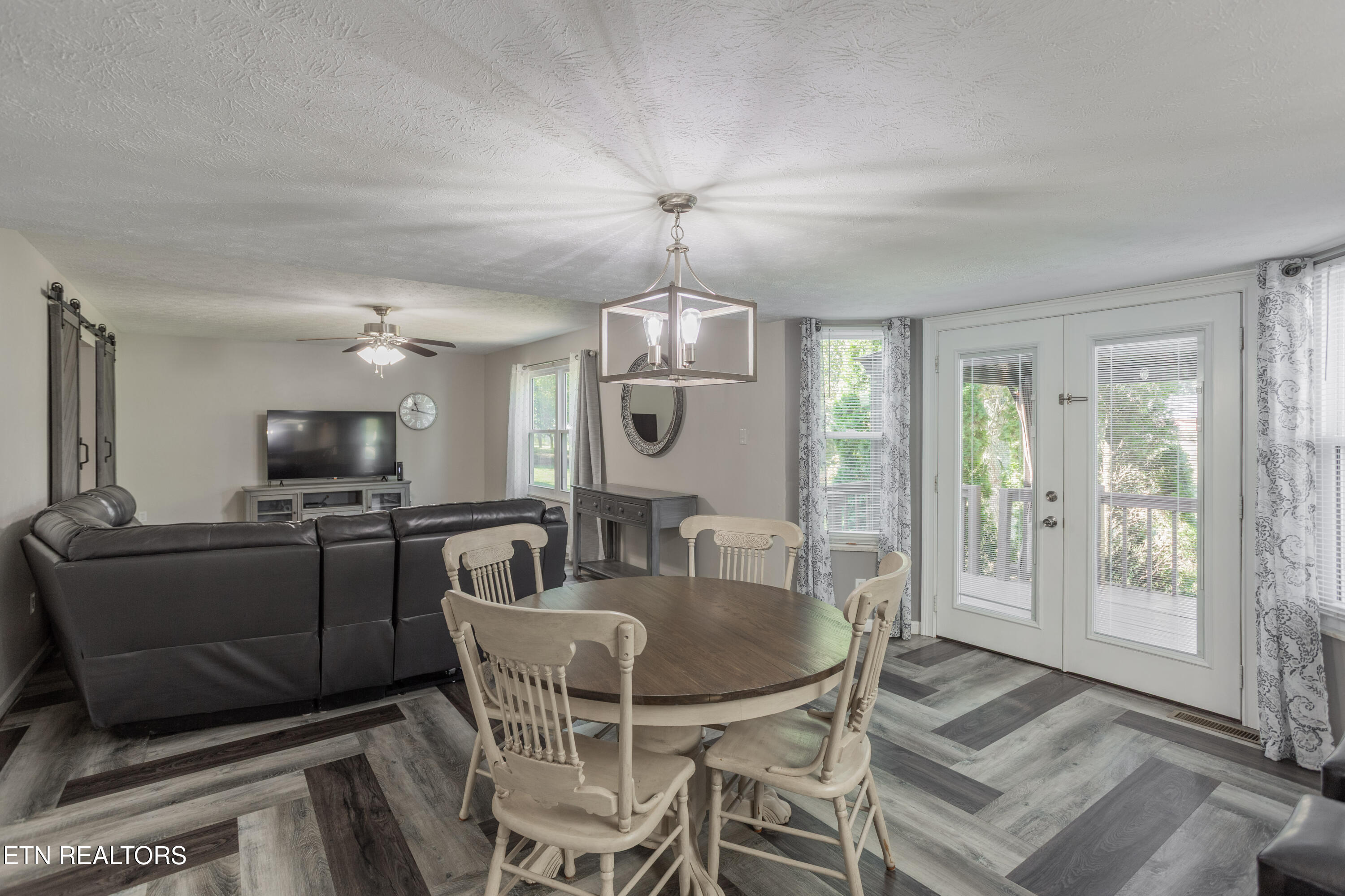 734 Bowman Bend Road Harriman TN 37748