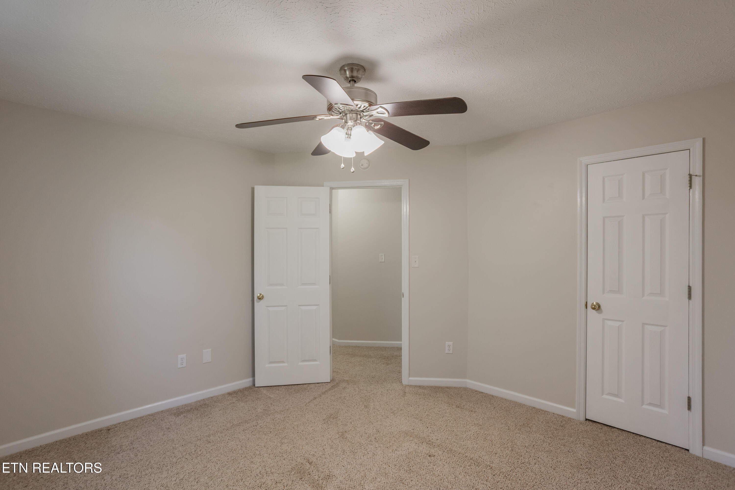 734 Bowman Bend Road Harriman TN 37748