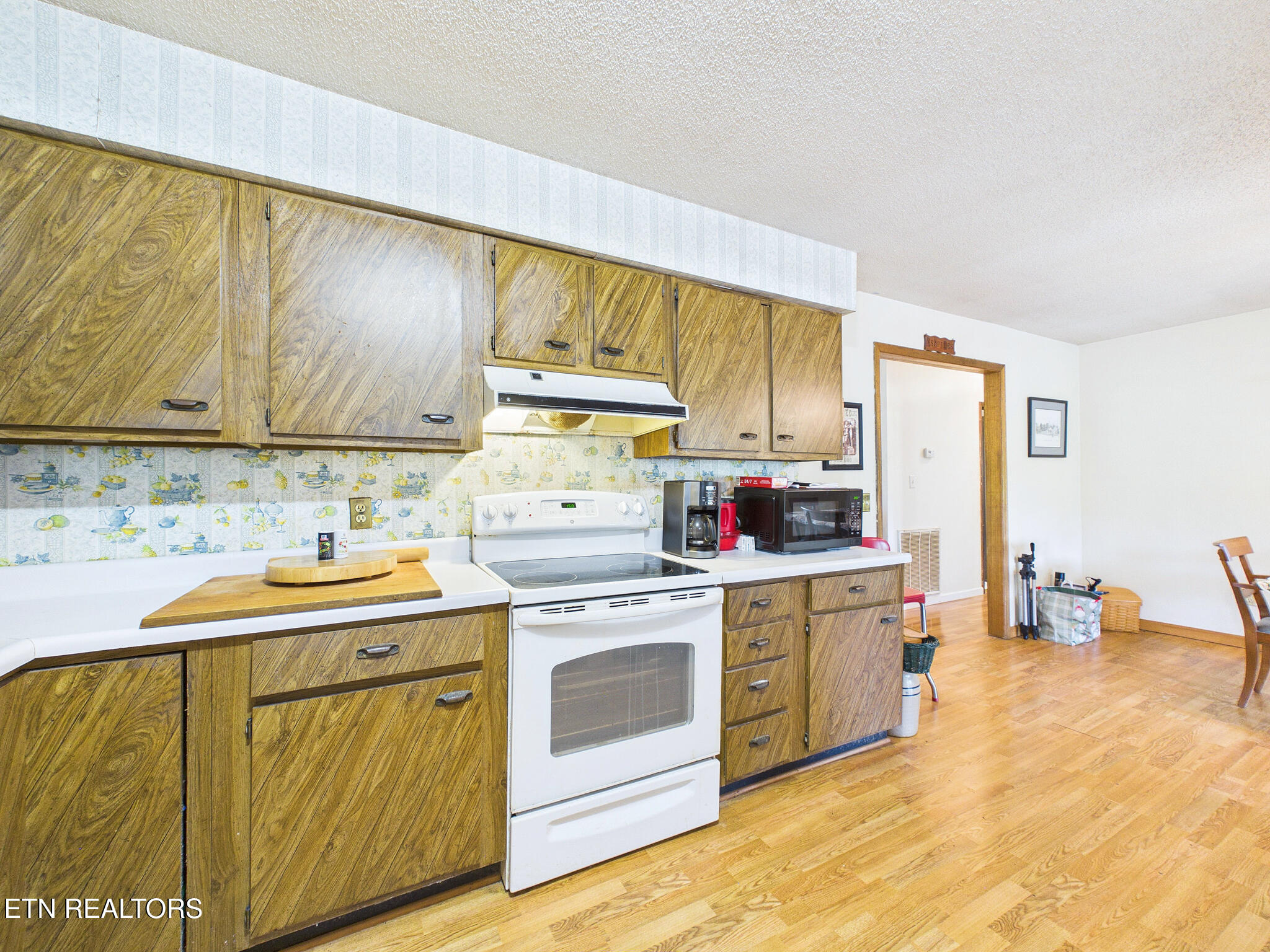 2032 Niles Ferry Road Madisonville TN 37354