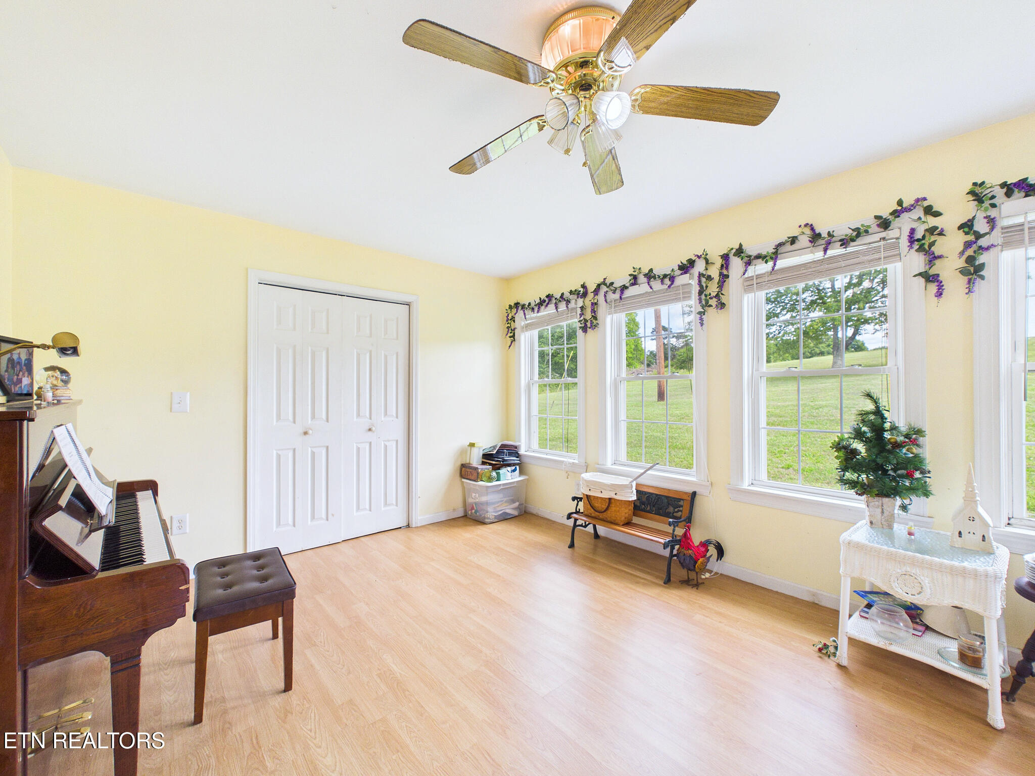 2032 Niles Ferry Road Madisonville TN 37354