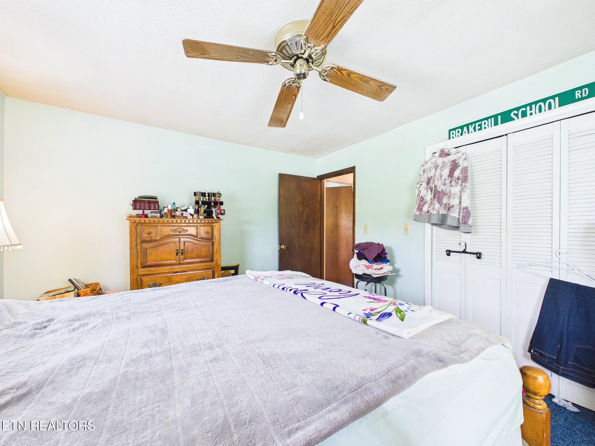 2032 Niles Ferry Road Madisonville TN 37354