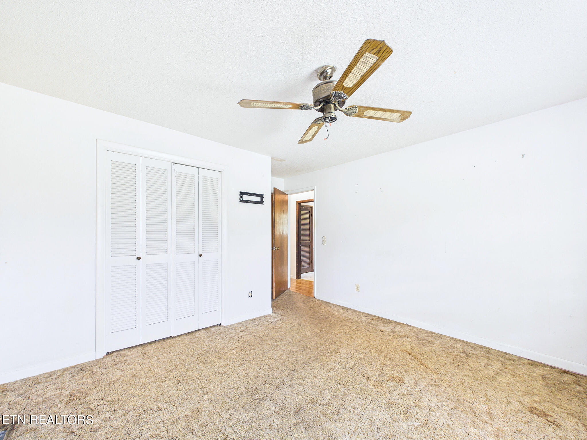 2032 Niles Ferry Road Madisonville TN 37354