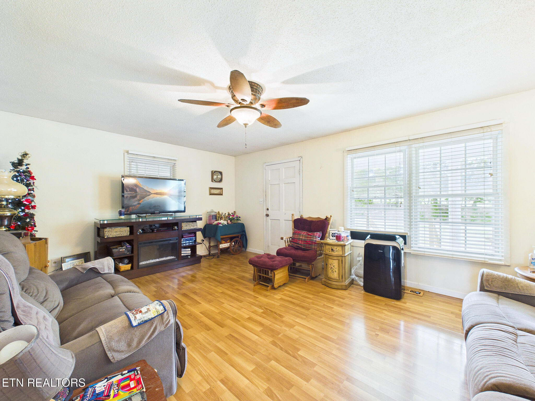 2032 Niles Ferry Road Madisonville TN 37354