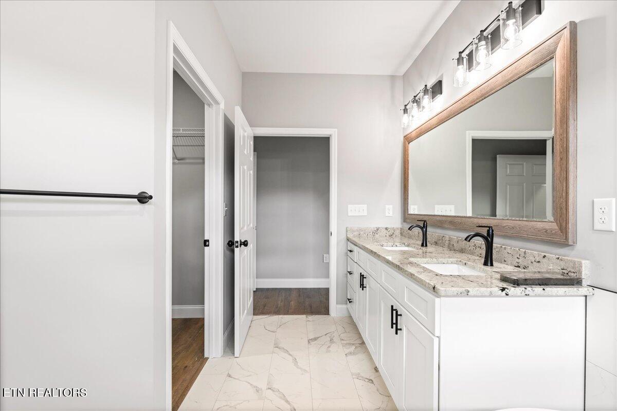 161 Grandview Lane Jacksboro TN 37757