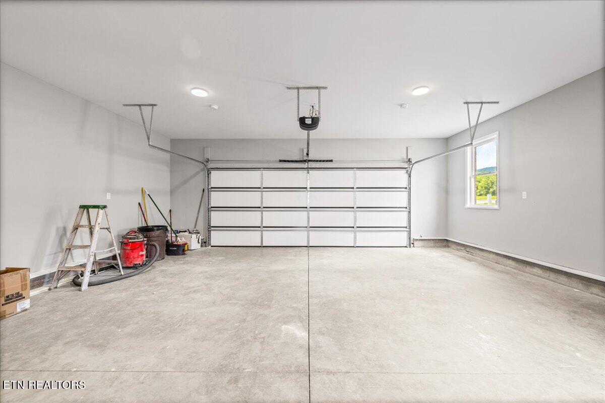 161 Grandview Lane Jacksboro TN 37757