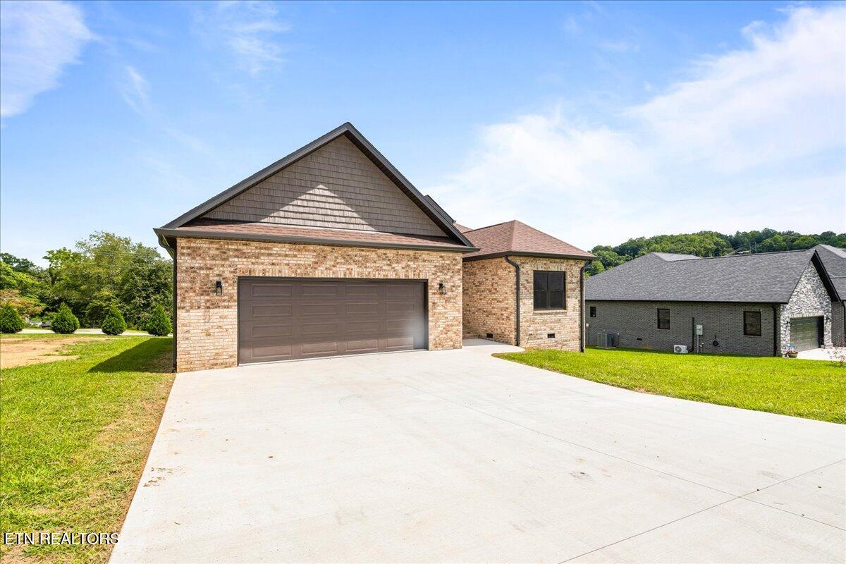 161 Grandview Lane Jacksboro TN 37757