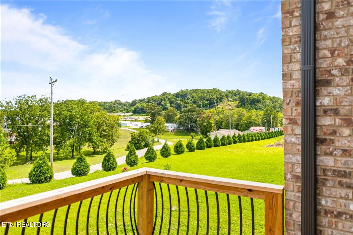 161 Grandview Lane Jacksboro TN 37757