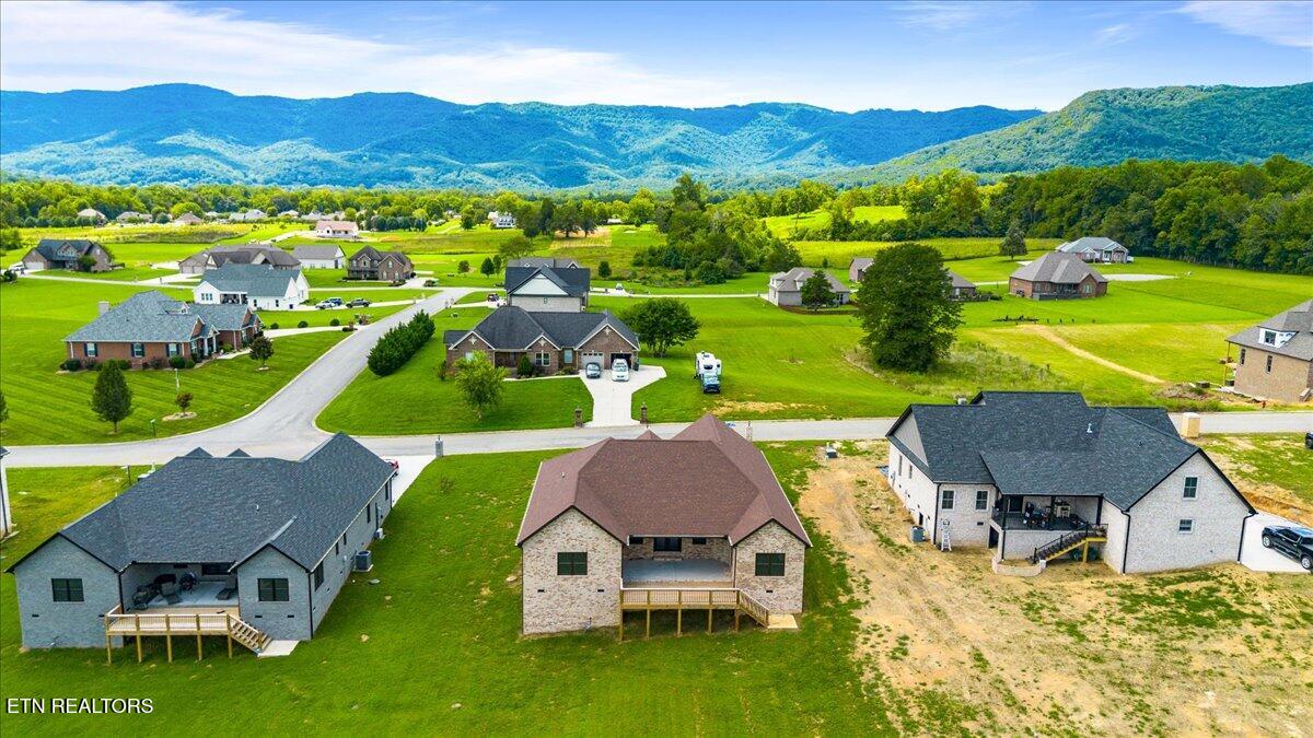 161 Grandview Lane Jacksboro TN 37757