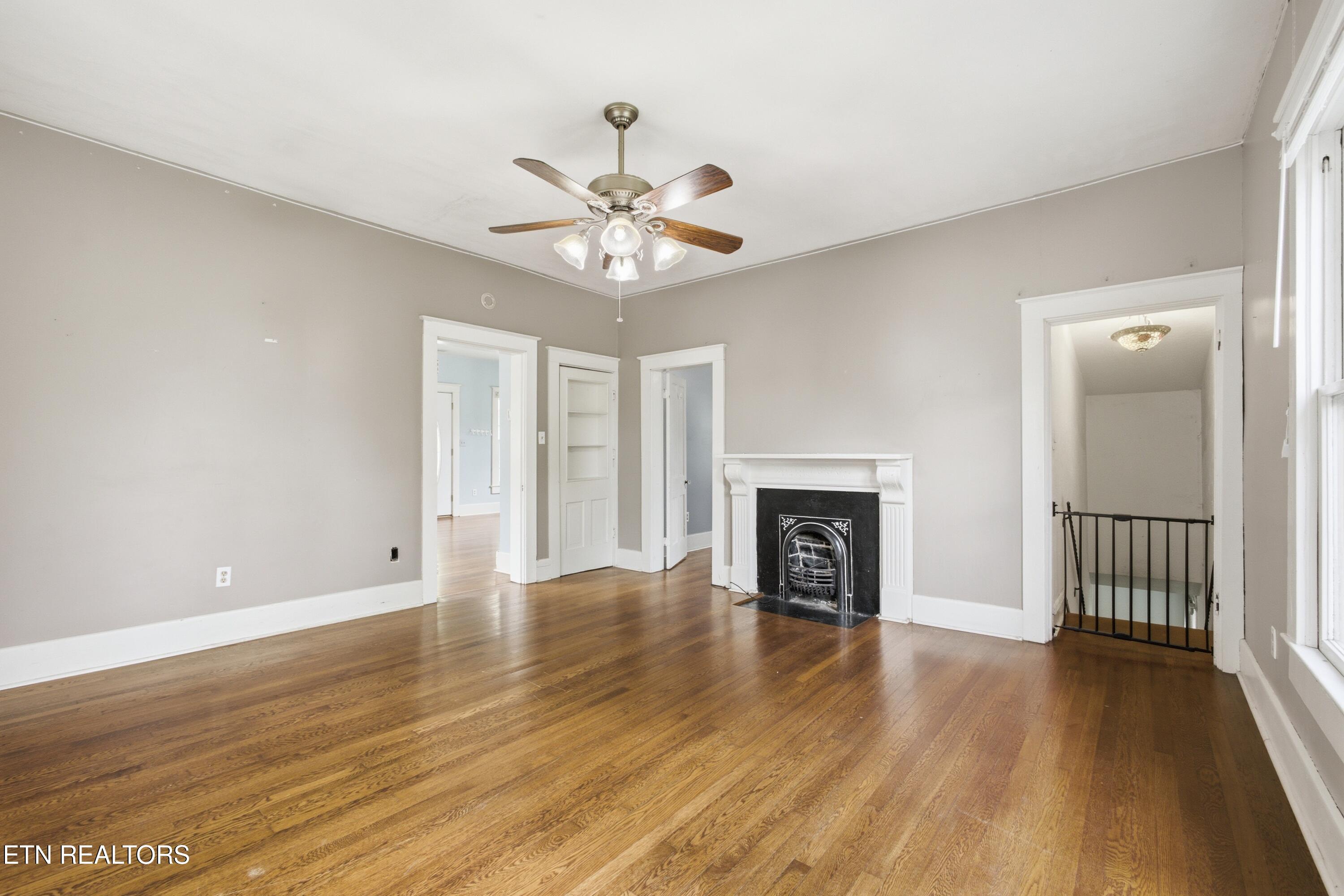 421 Cumberland Street Harriman TN 37748