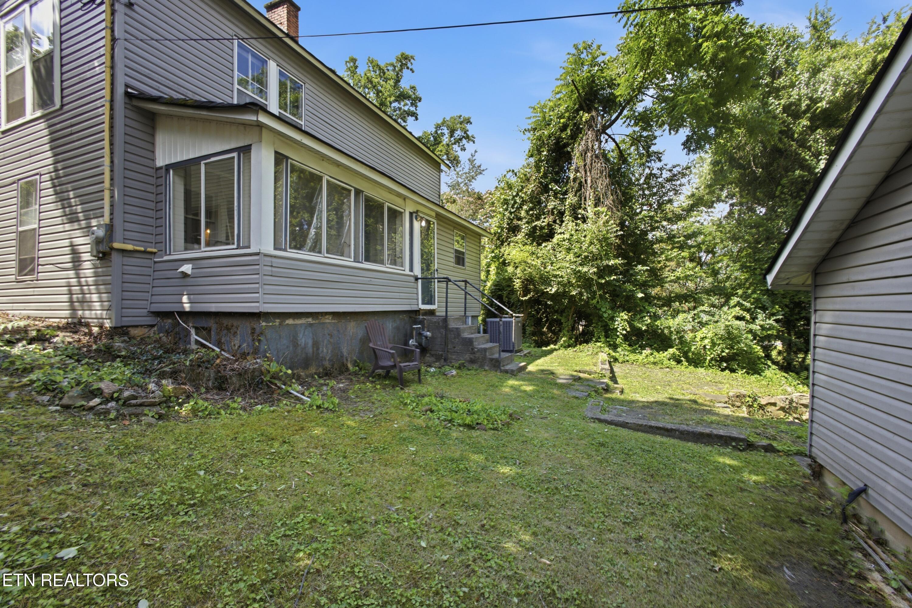 421 Cumberland Street Harriman TN 37748