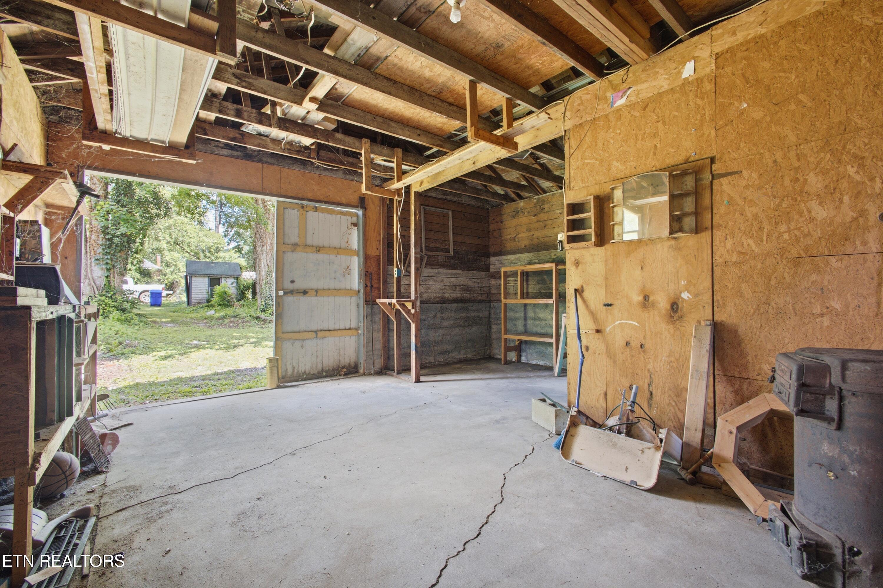 421 Cumberland Street Harriman TN 37748