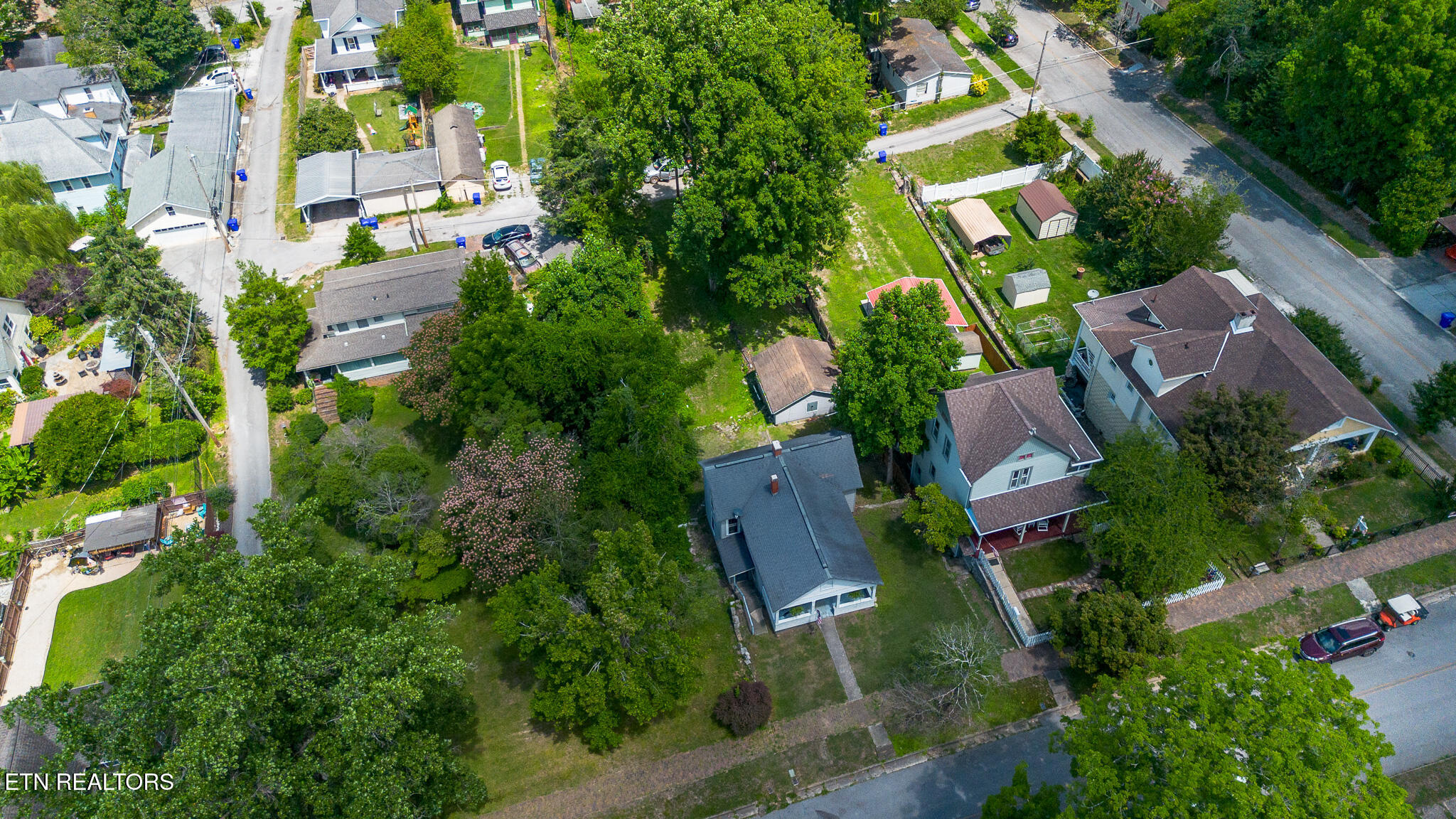 421 Cumberland Street Harriman TN 37748