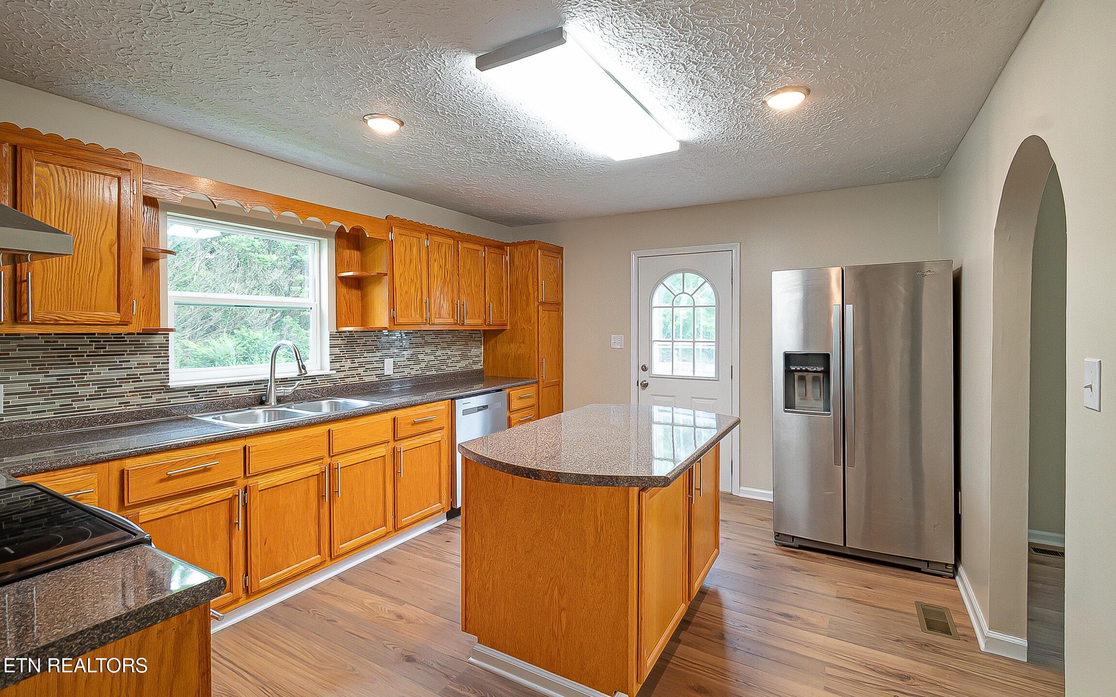 5028 Pea Ridge Road Maryville TN 37804