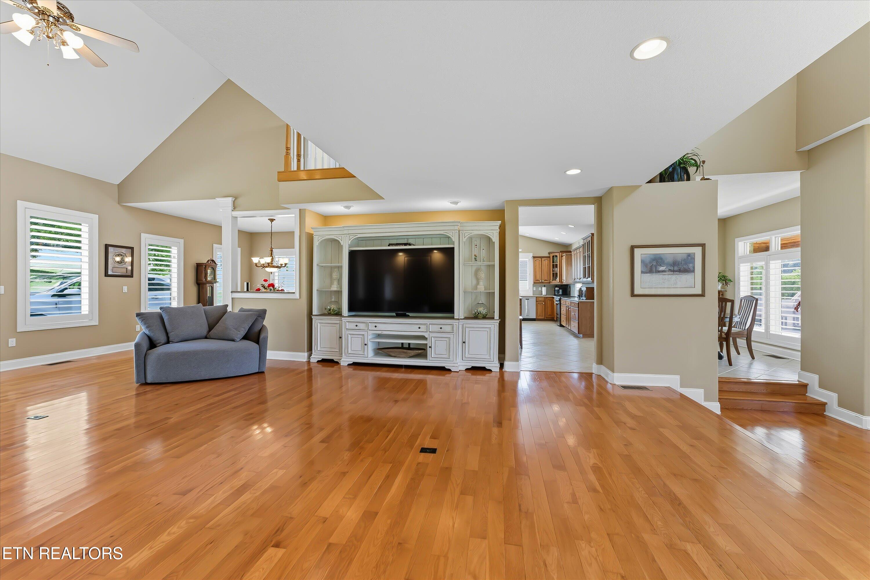 225 Rivers Edge Drive Loudon TN 37774