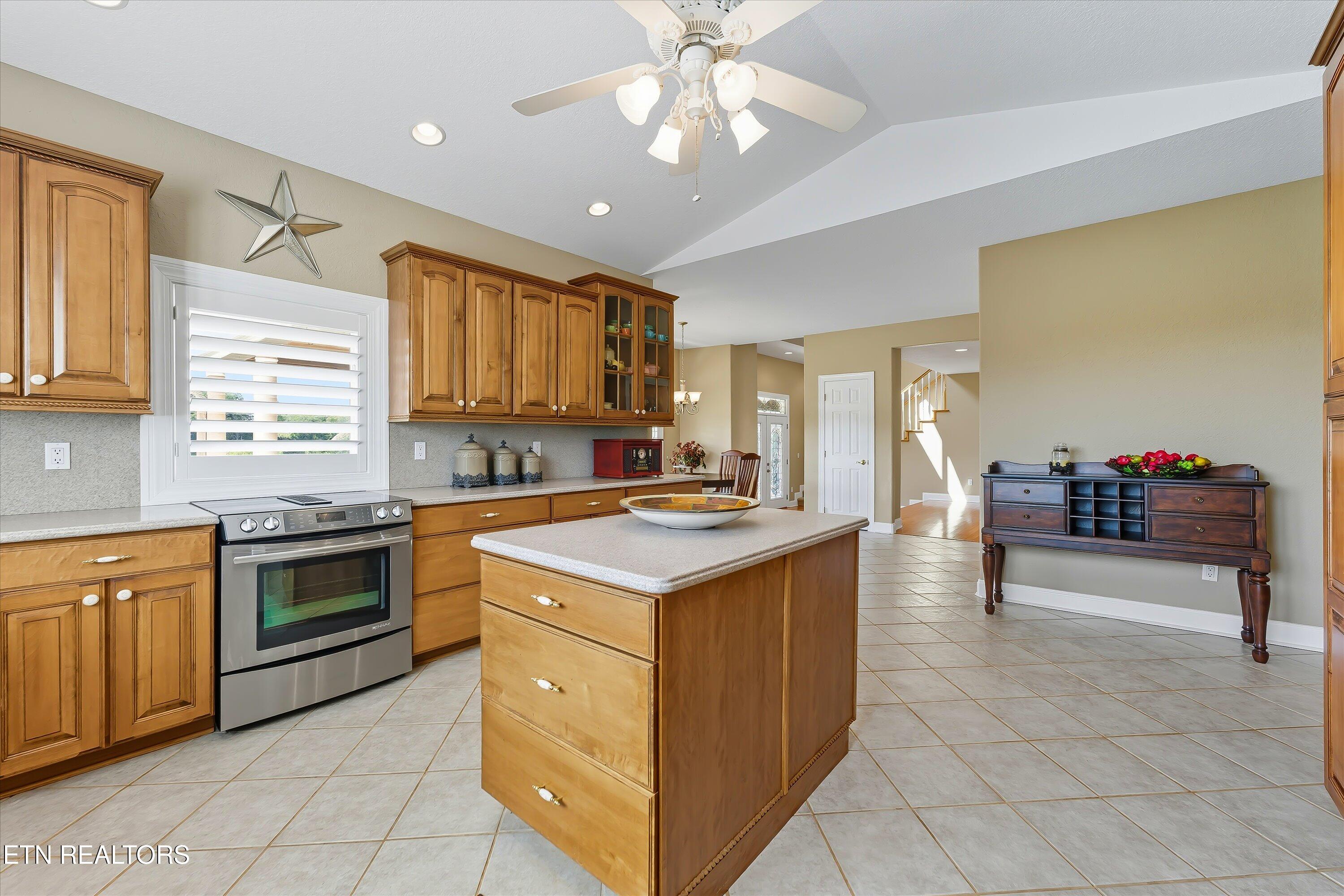 225 Rivers Edge Drive Loudon TN 37774