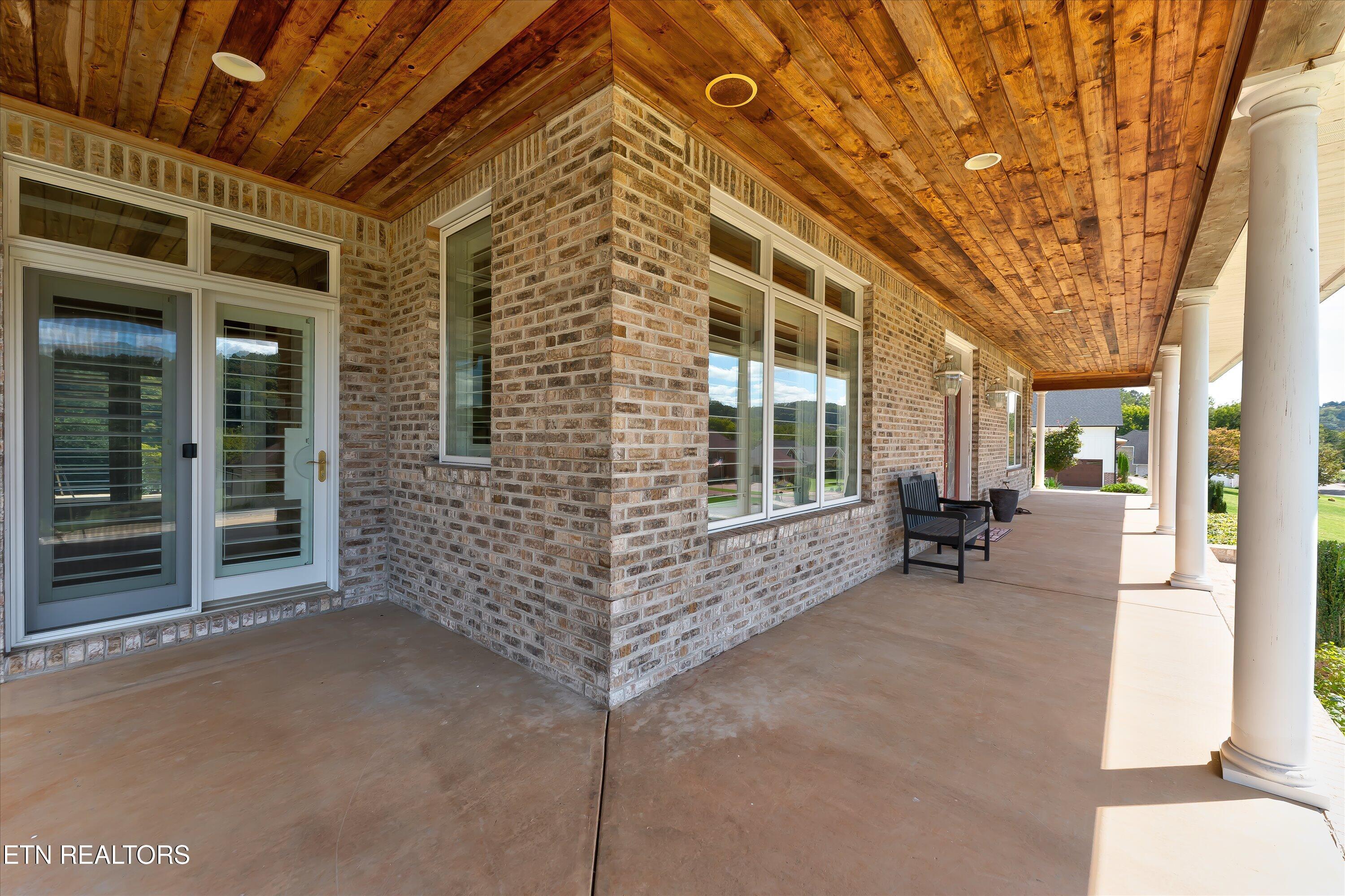 225 Rivers Edge Drive Loudon TN 37774