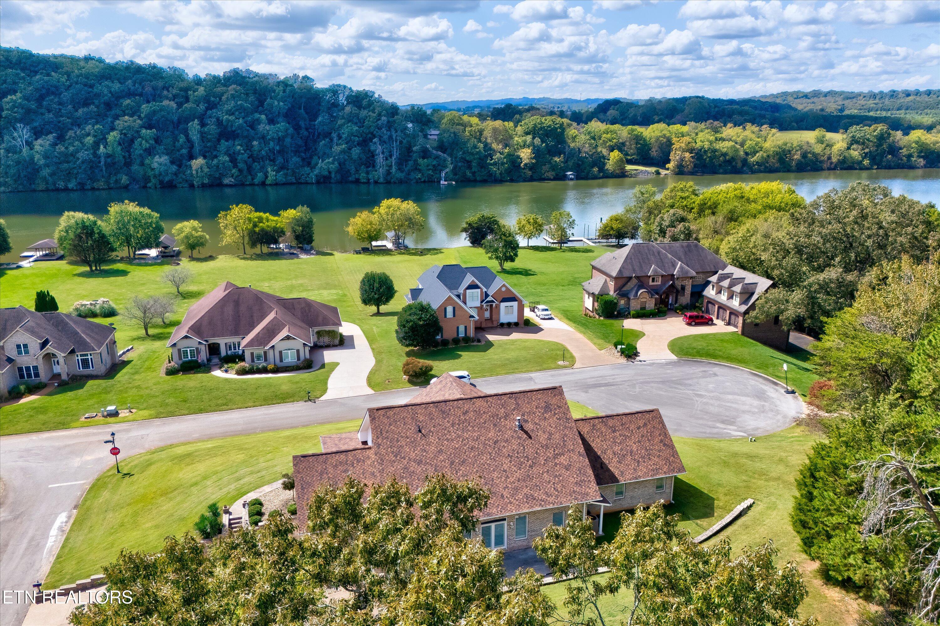 225 Rivers Edge Drive Loudon TN 37774
