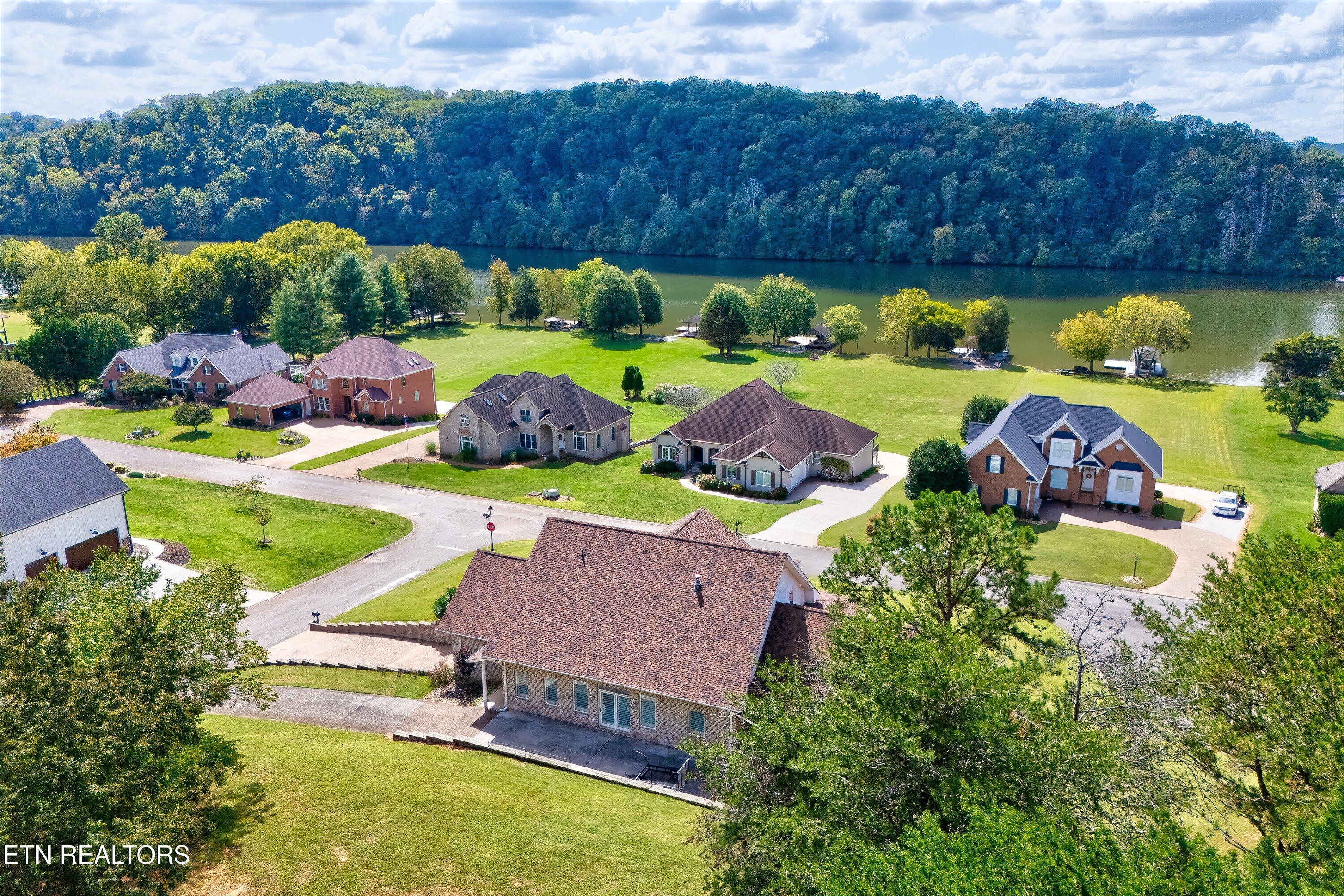 225 Rivers Edge Drive Loudon TN 37774