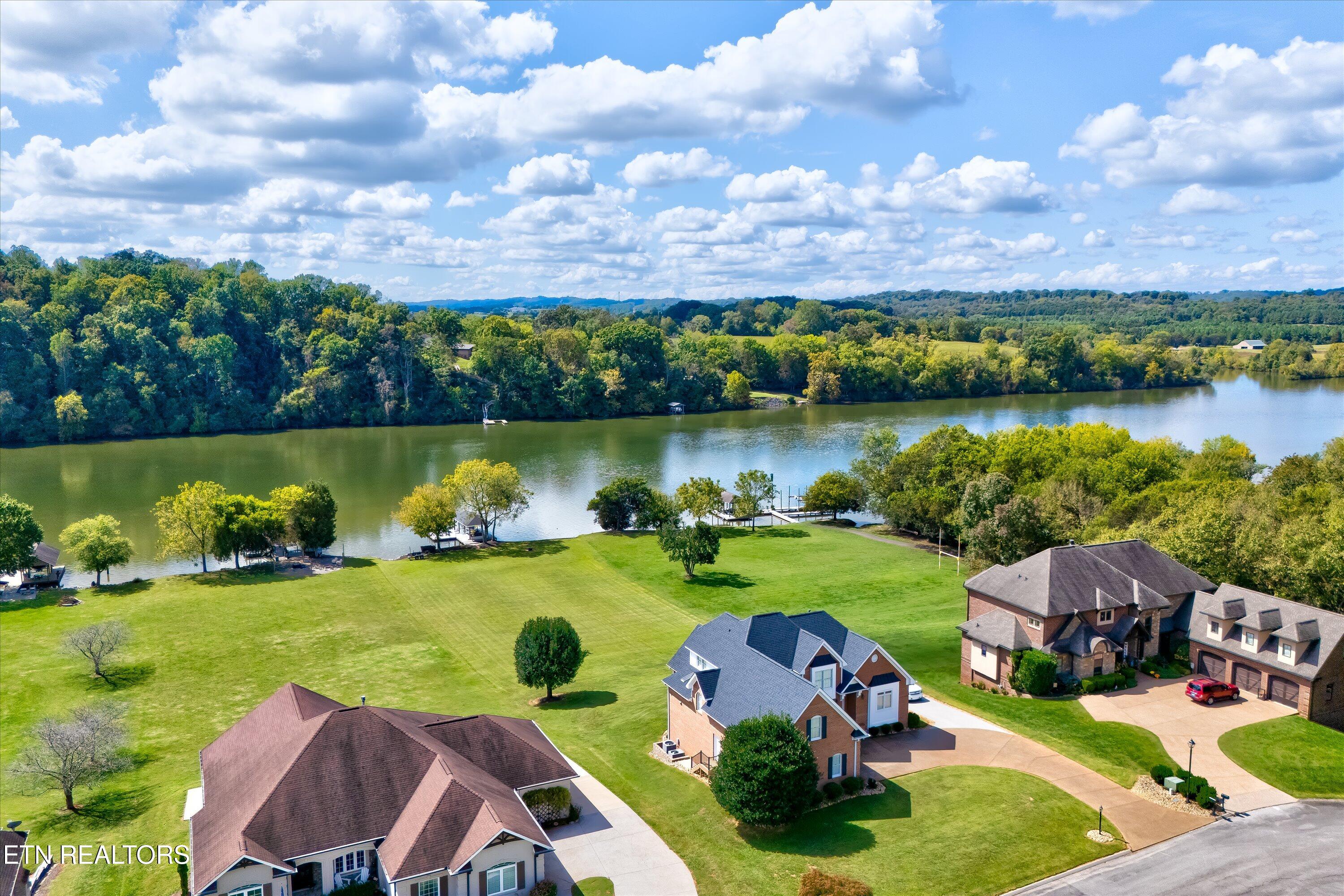 225 Rivers Edge Drive Loudon TN 37774