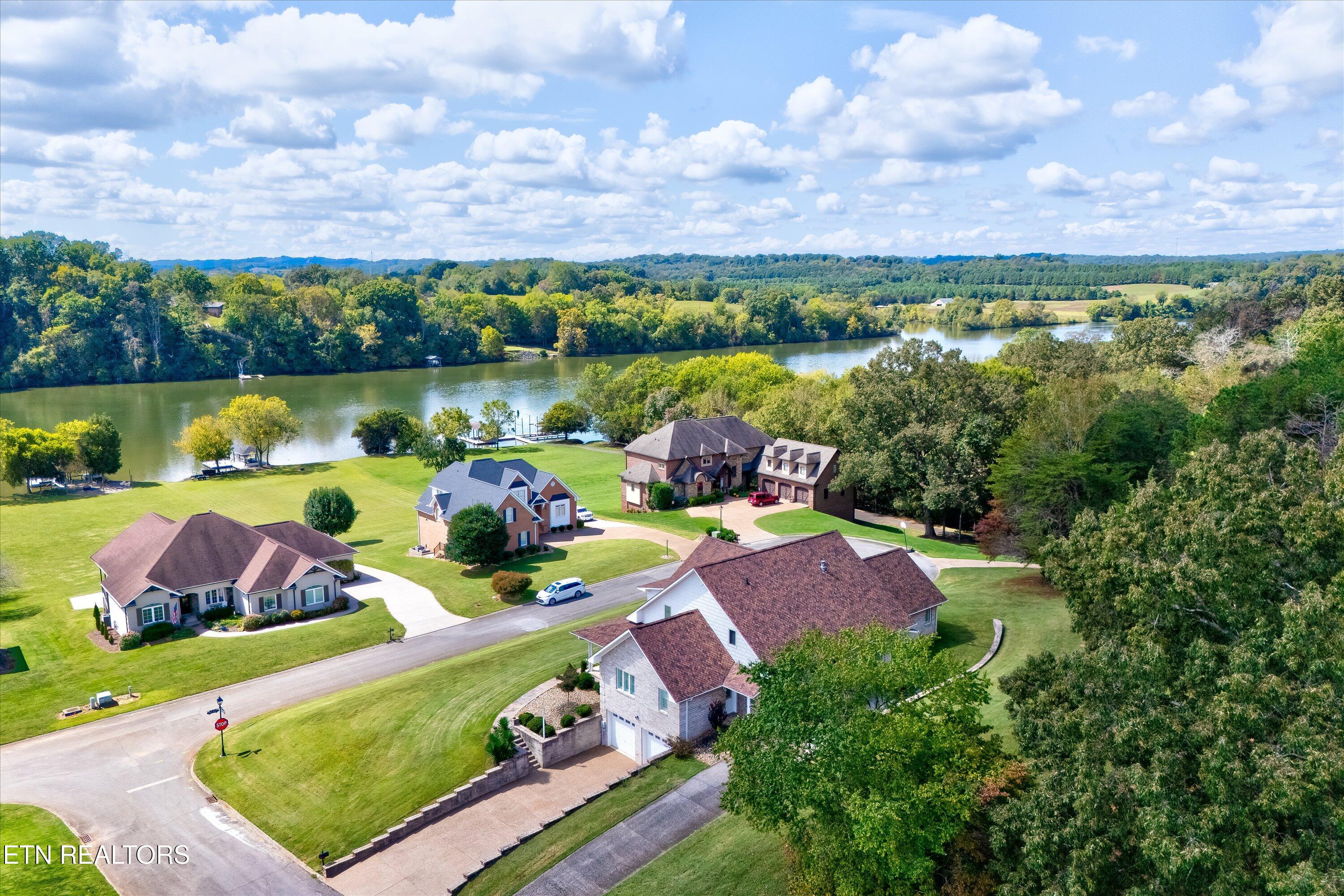 225 Rivers Edge Drive Loudon TN 37774