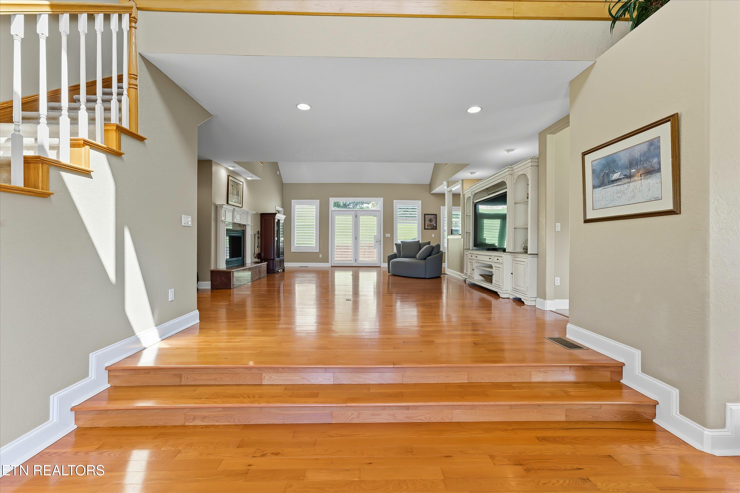 225 Rivers Edge Drive Loudon TN 37774