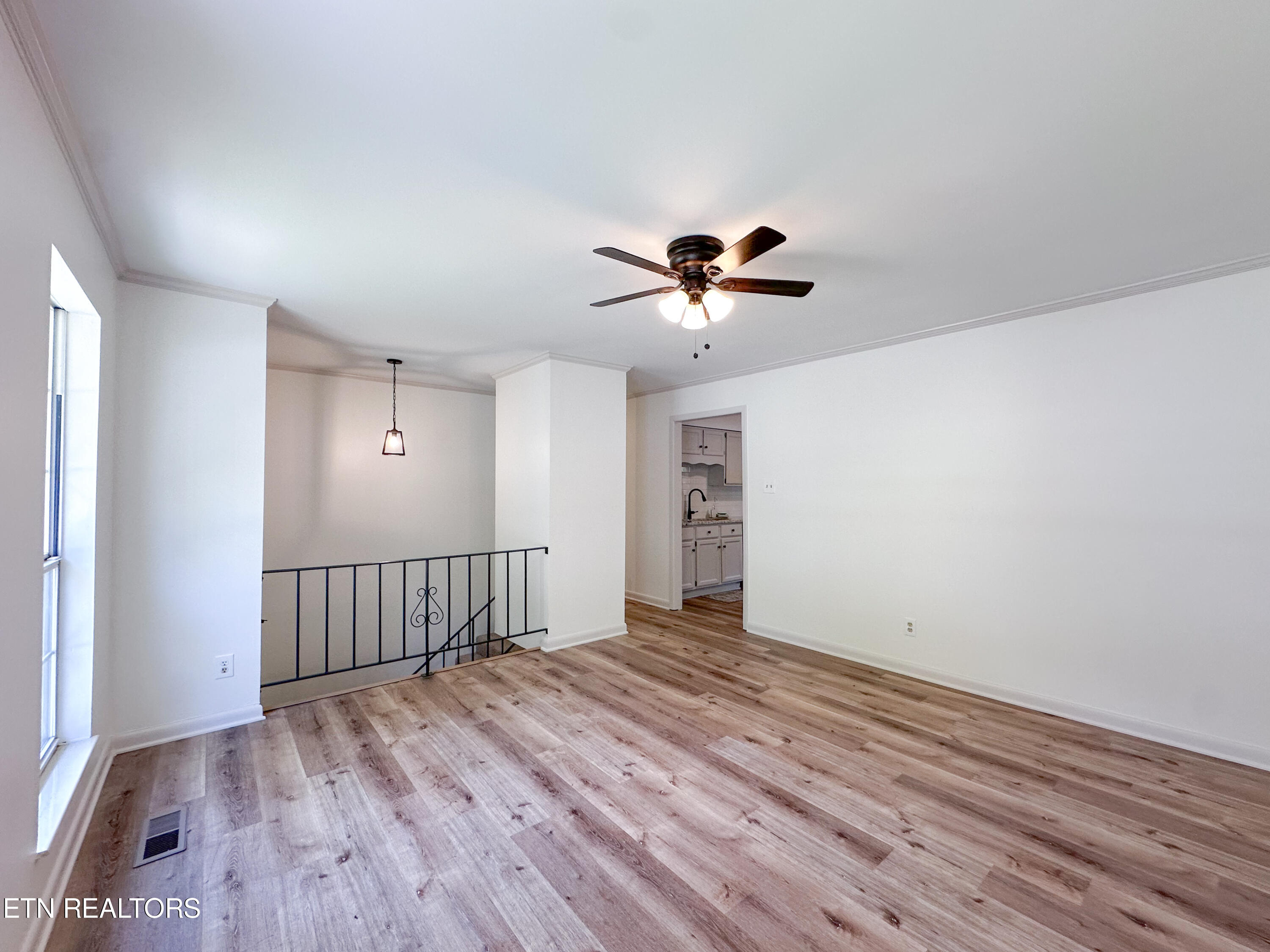 3809 Debonair Drive Knoxville TN 37912
