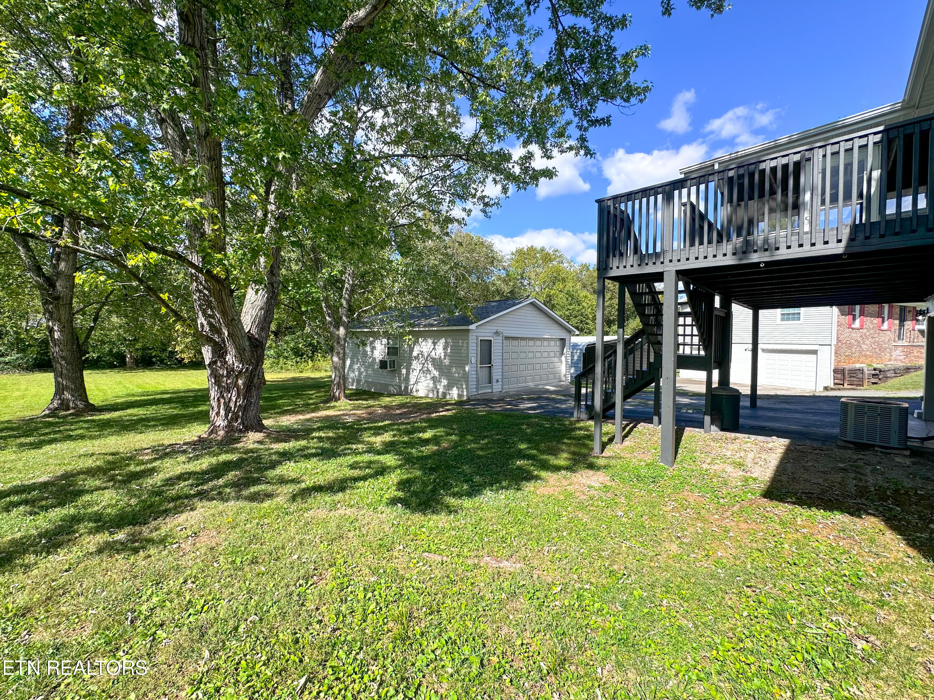 3809 Debonair Drive Knoxville TN 37912