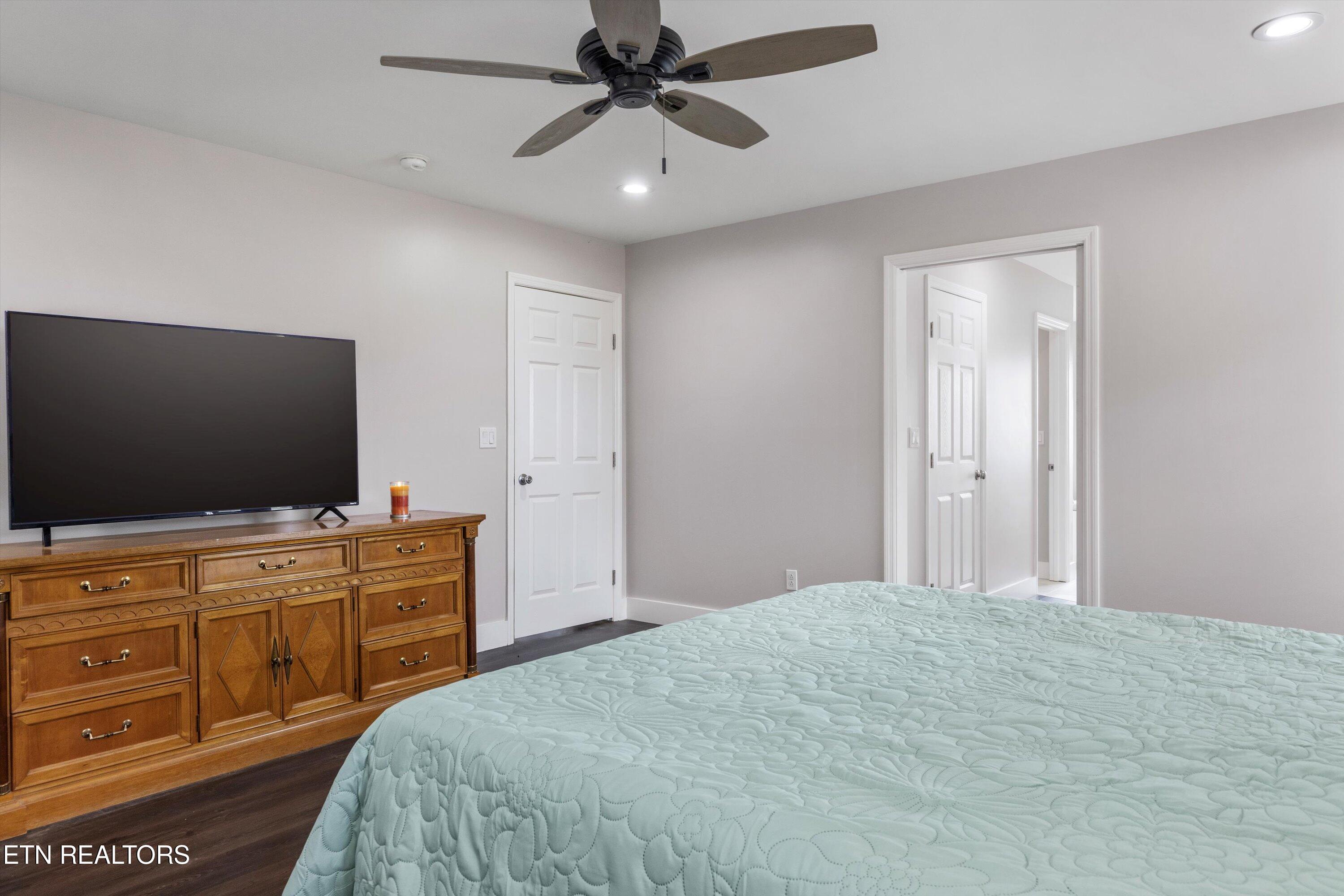 354 Fairway Drive Dandridge TN 37725