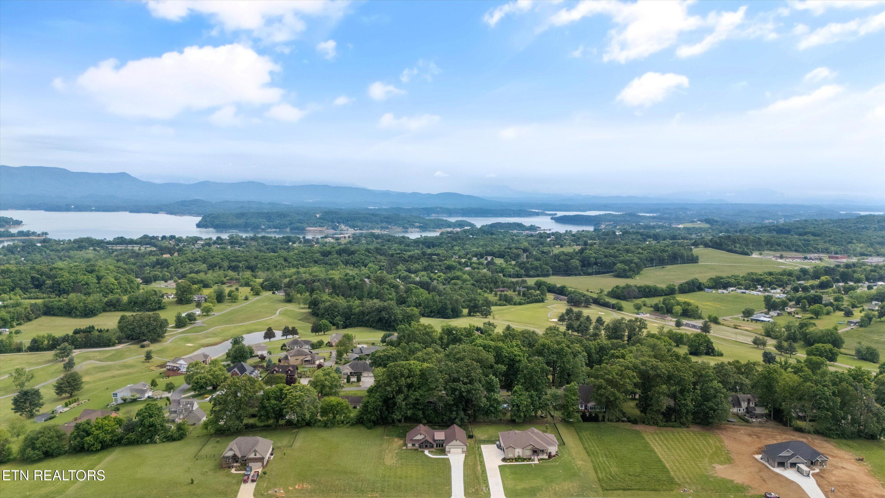 354 Fairway Drive Dandridge TN 37725