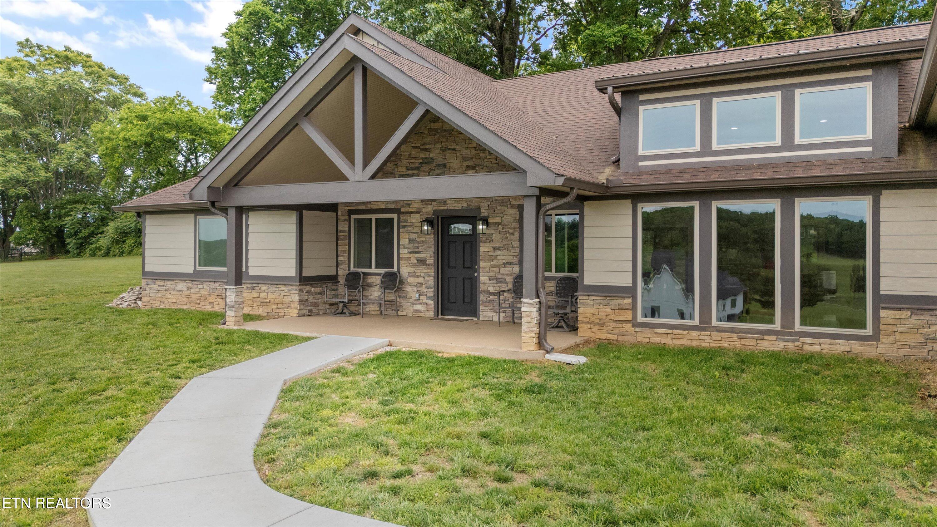 354 Fairway Drive Dandridge TN 37725