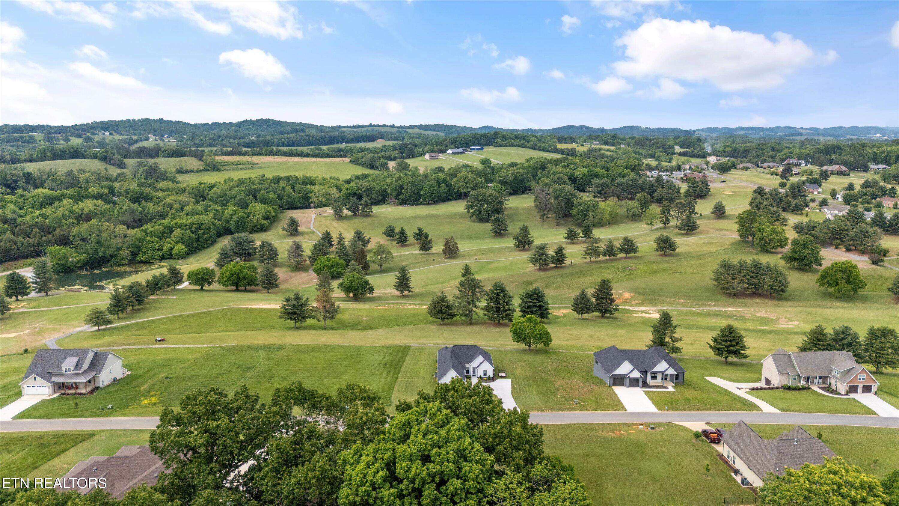 354 Fairway Drive Dandridge TN 37725