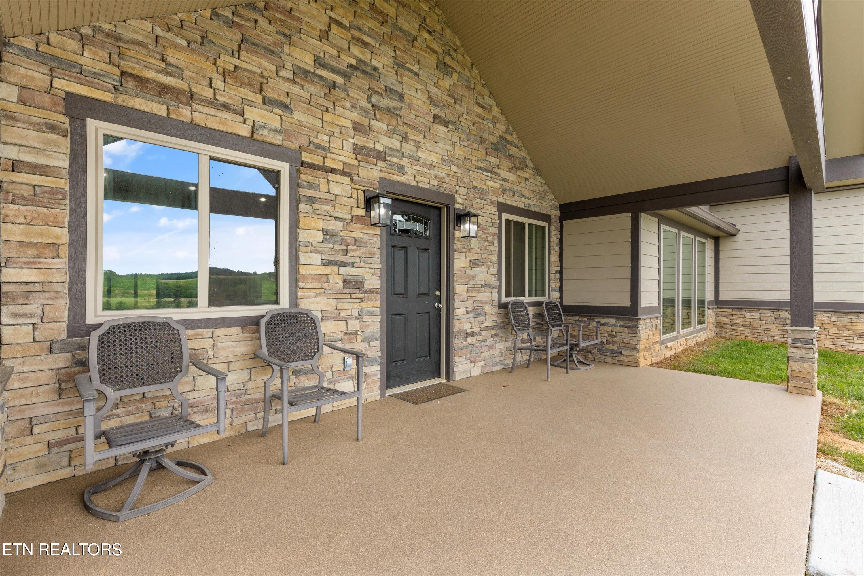 354 Fairway Drive Dandridge TN 37725