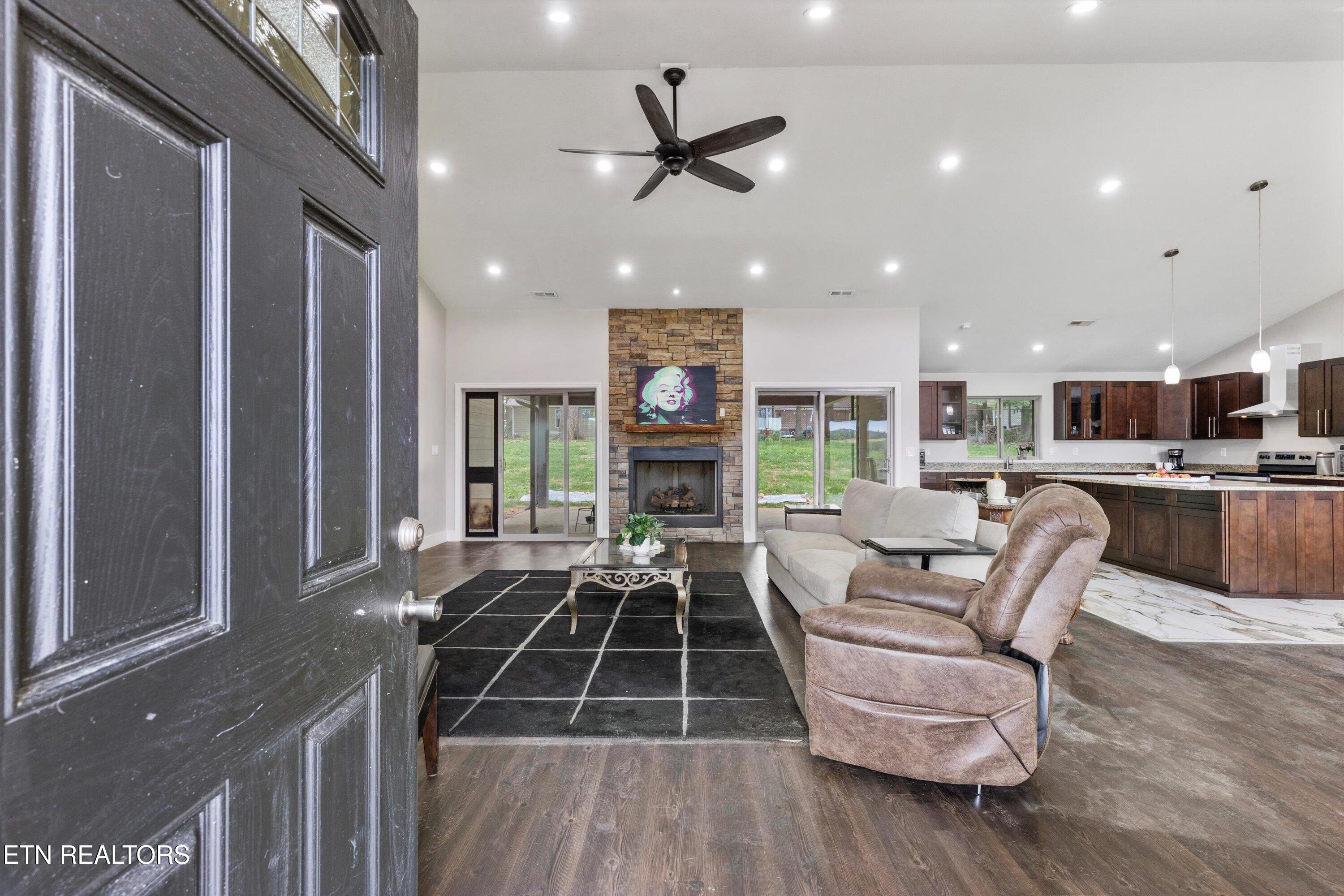 354 Fairway Drive Dandridge TN 37725