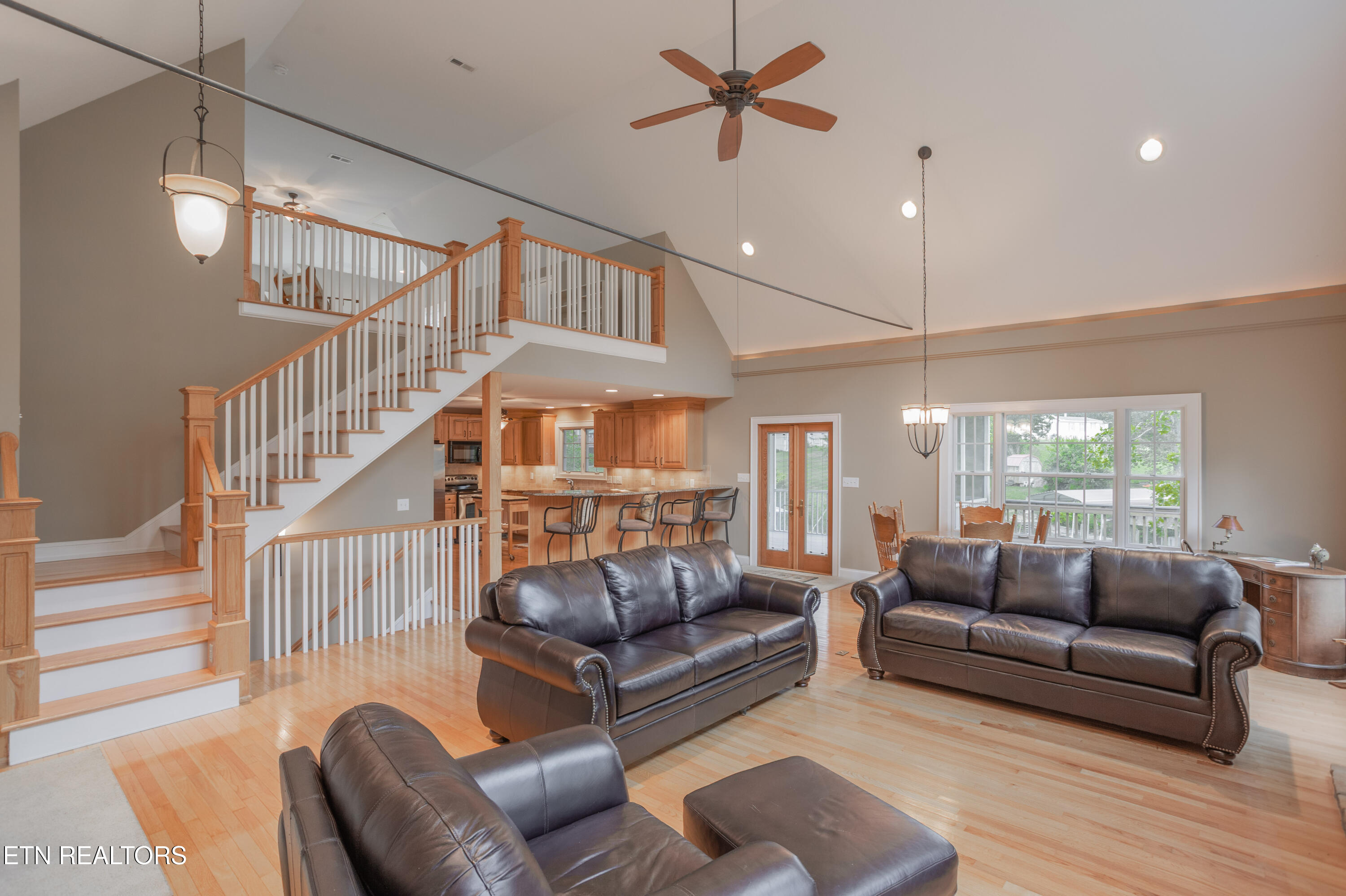 4193 Parris Drive Lenoir City TN 37772