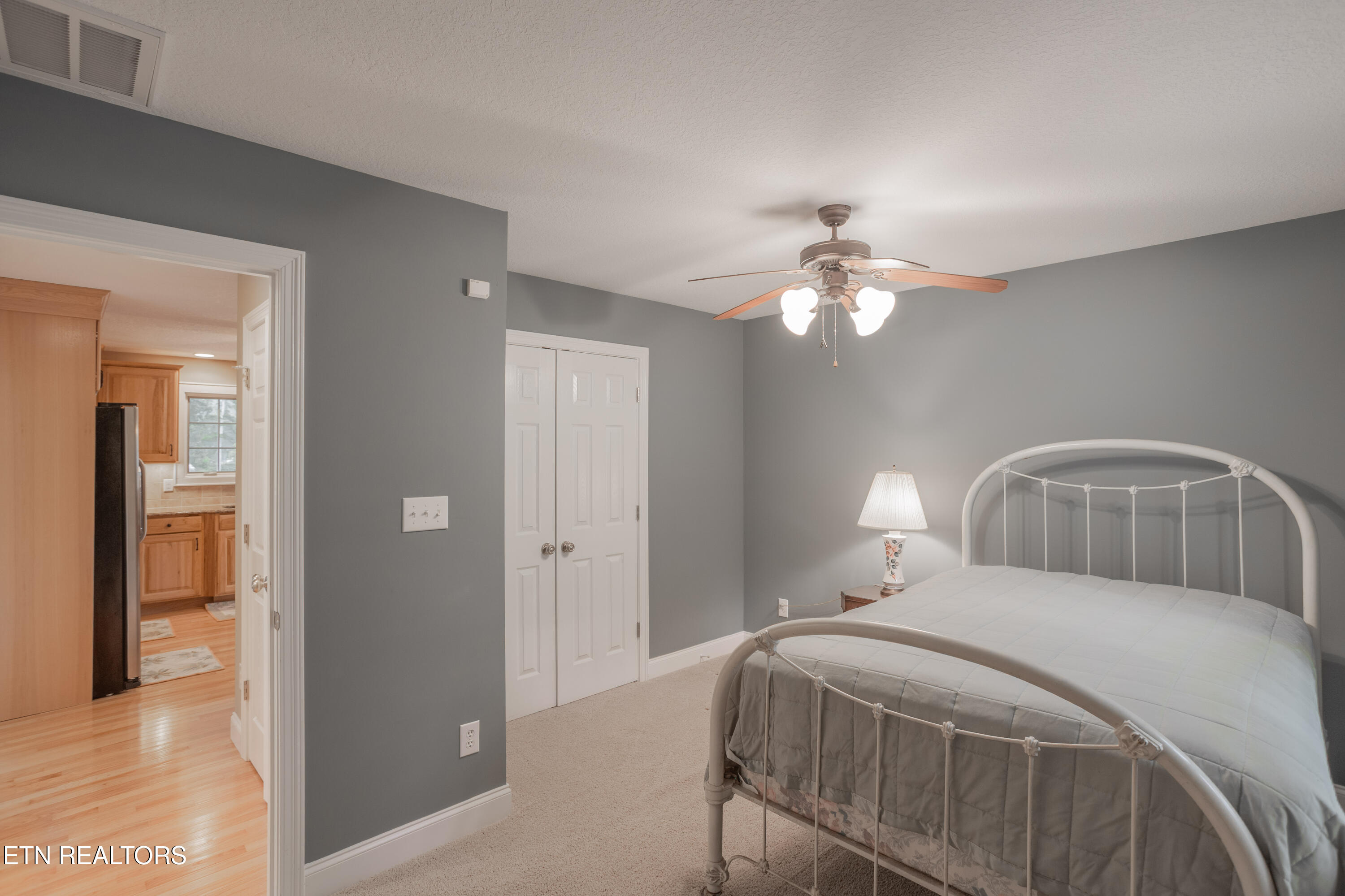 4193 Parris Drive Lenoir City TN 37772