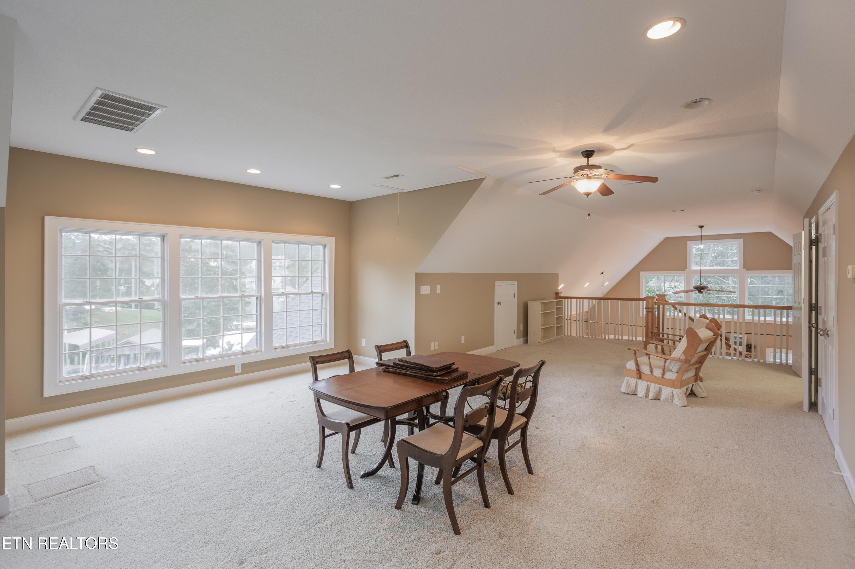 4193 Parris Drive Lenoir City TN 37772