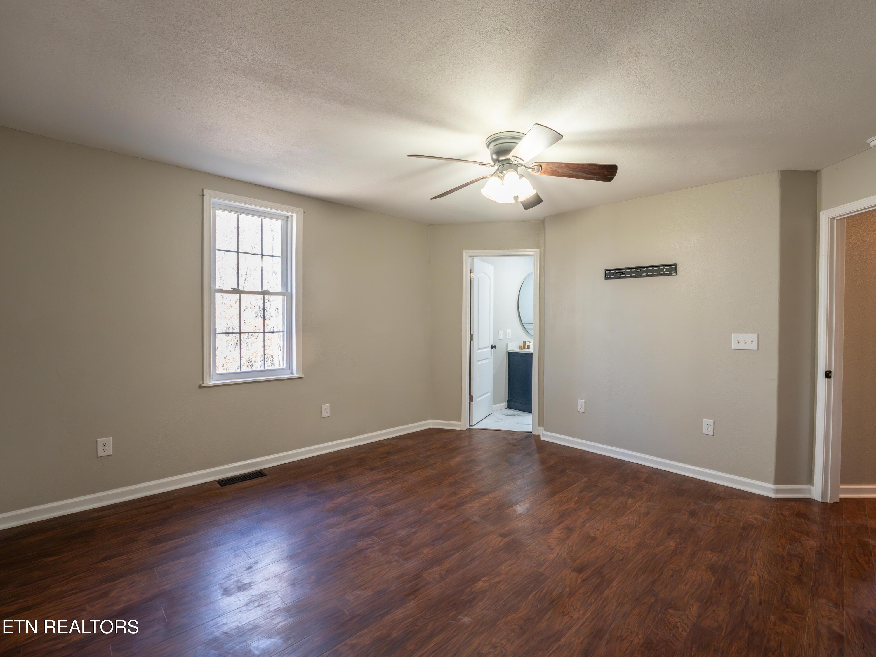 2882 Brewer Road Crossville TN 38572