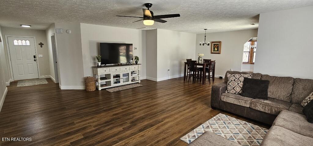 852 Eagle View Drive Kodak TN 37764