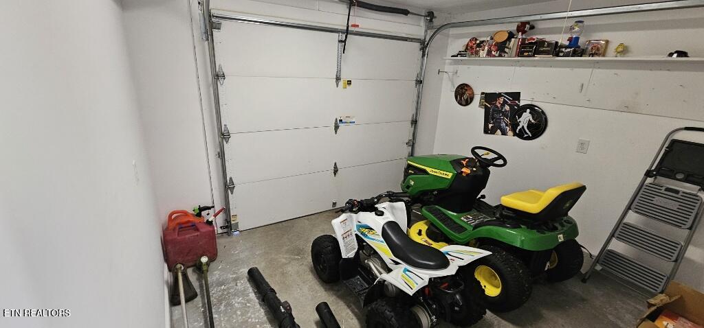 852 Eagle View Drive Kodak TN 37764