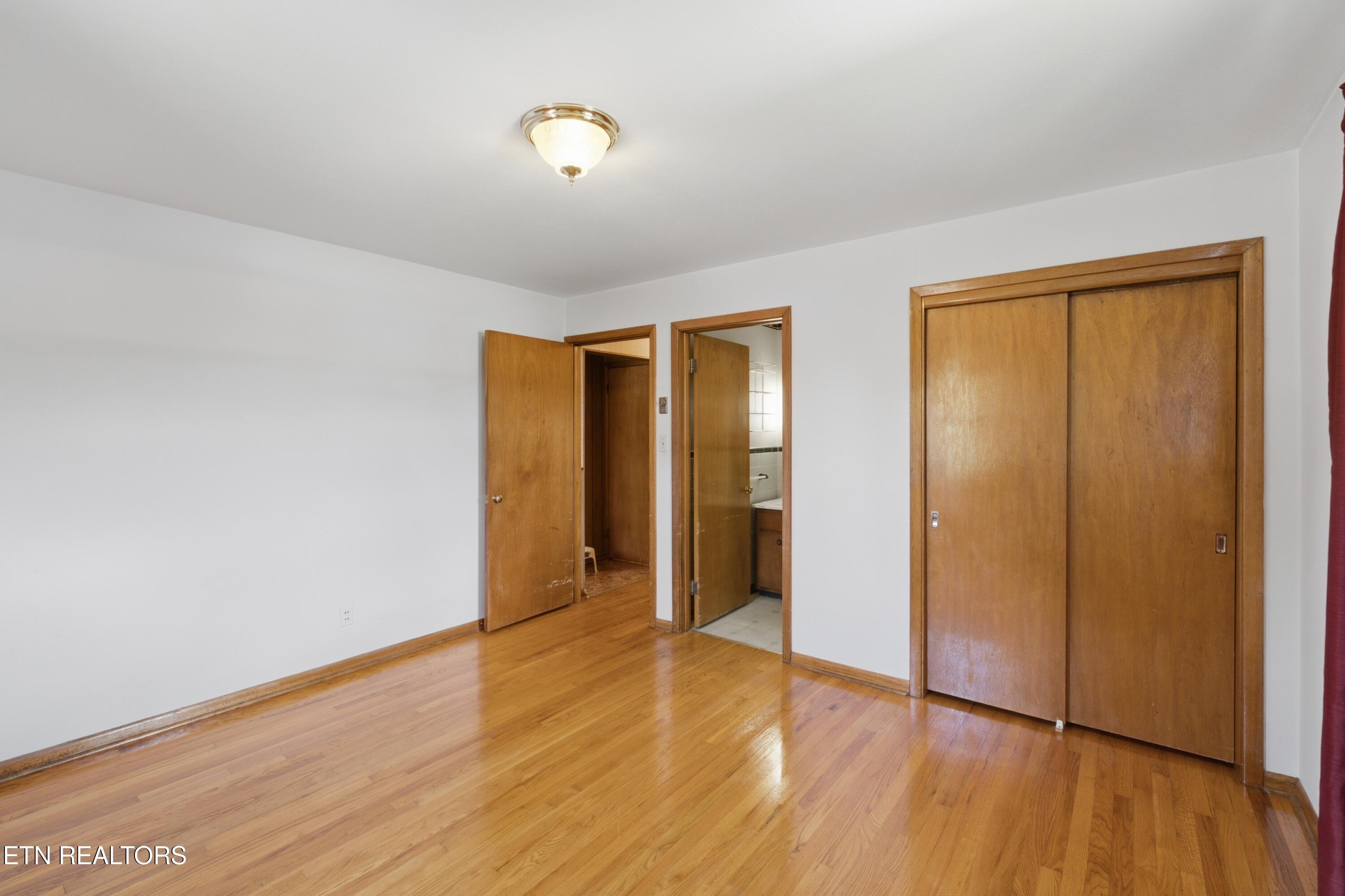 415 Woodland Drive Clinton TN 37716